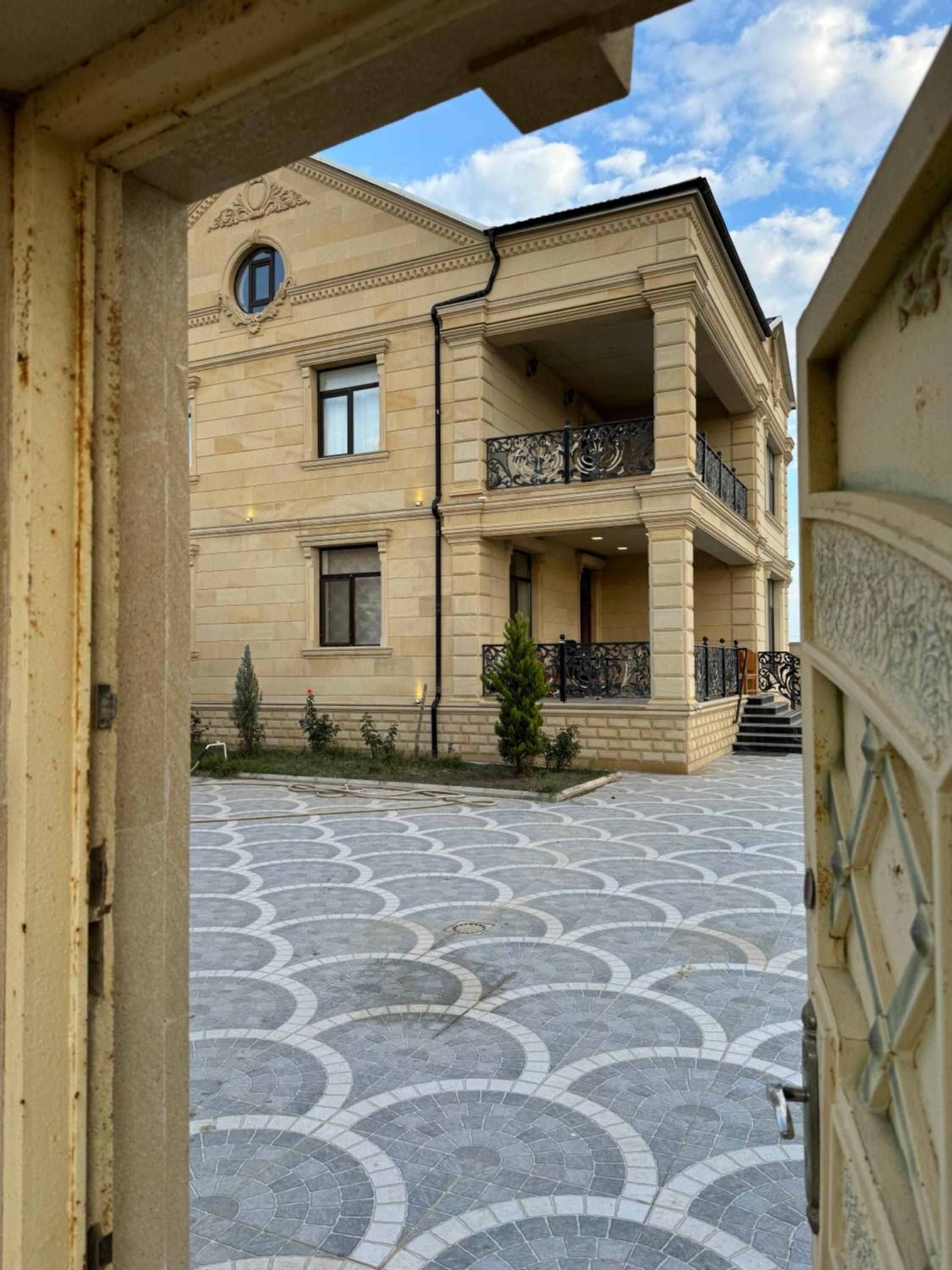 Novkhani Premium Villa-Lake View