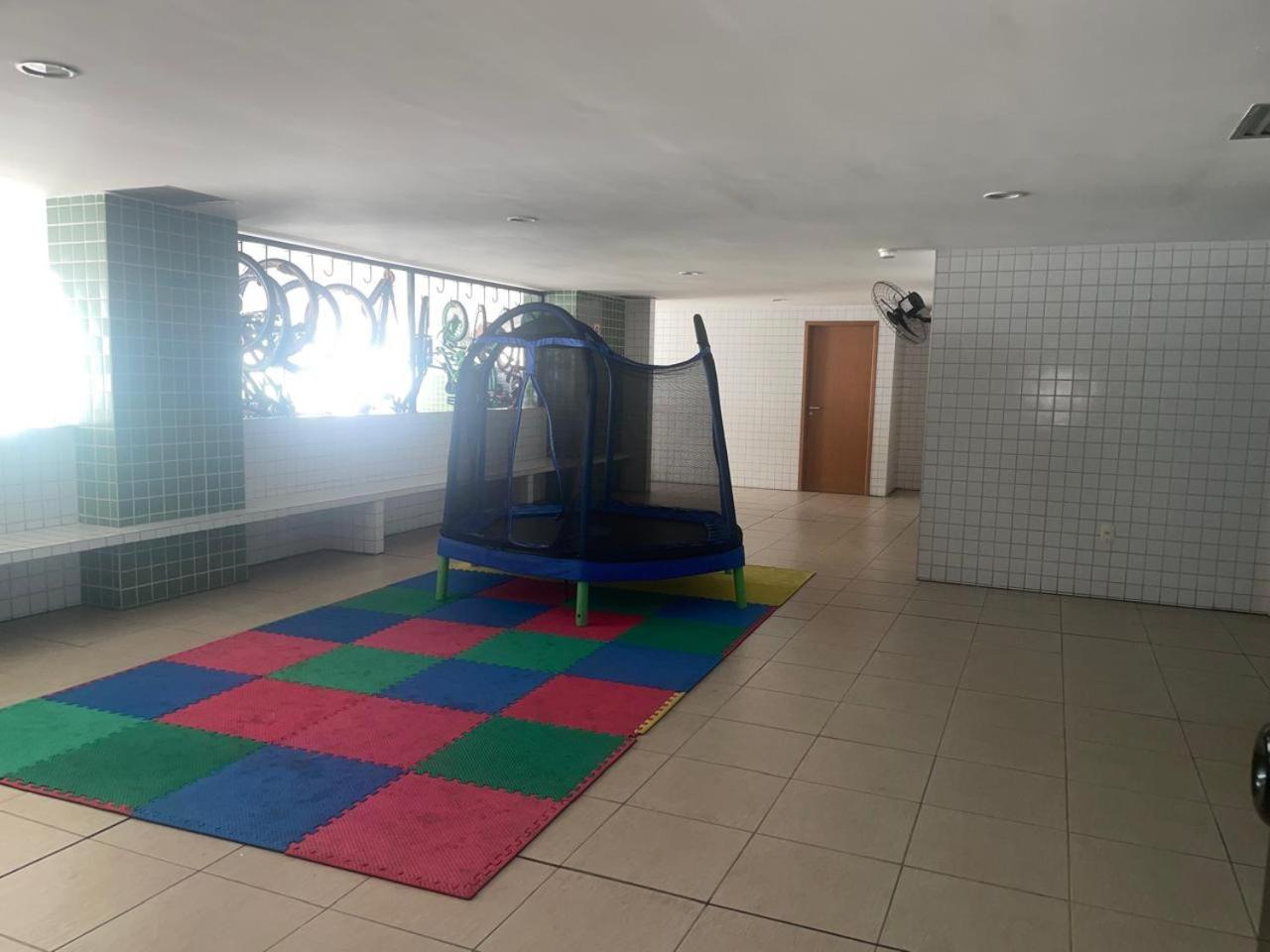Apt 02 quartos em Ponta Verde