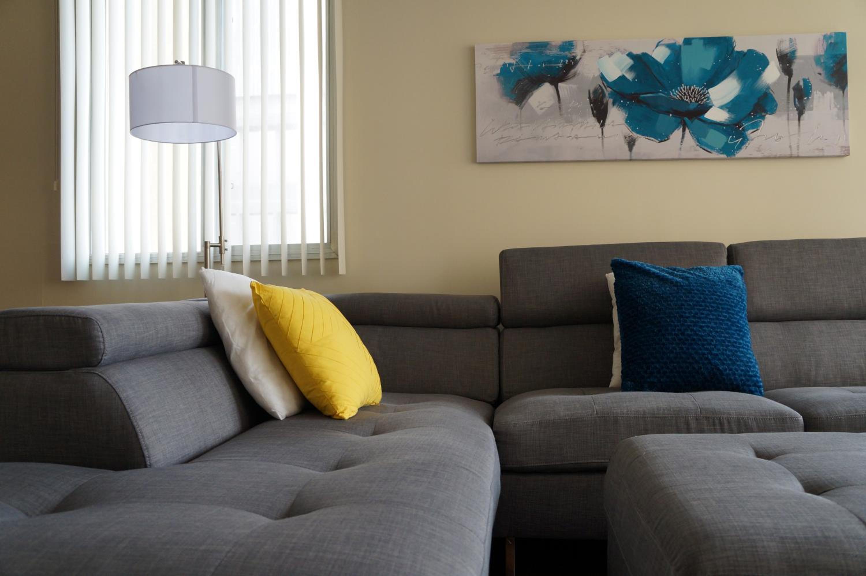 Luxury Corporate Housing: Furnished 2BR Townhouse