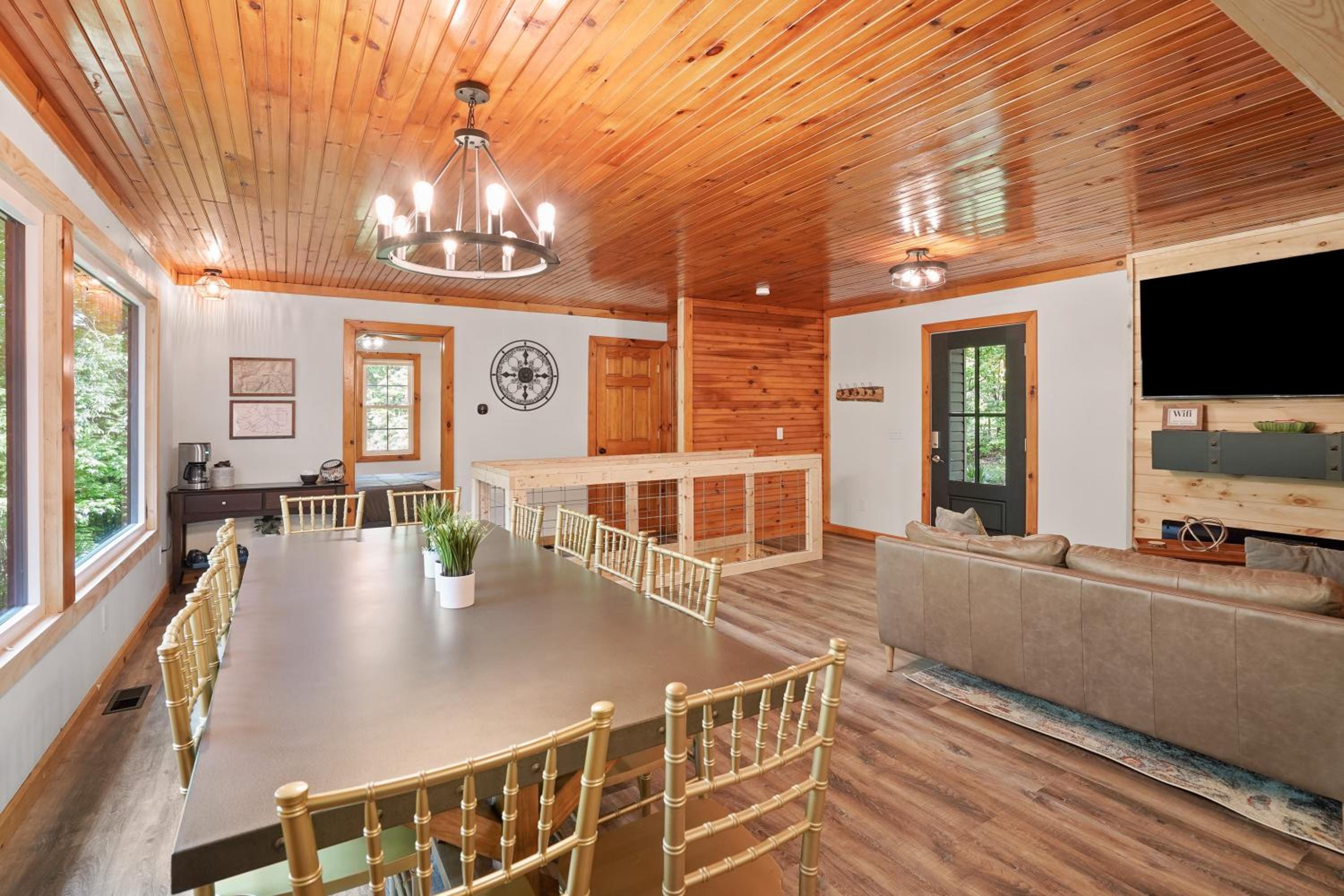 Pet Friendly4mi Rock HouseGameRmStay Gives Back view 5