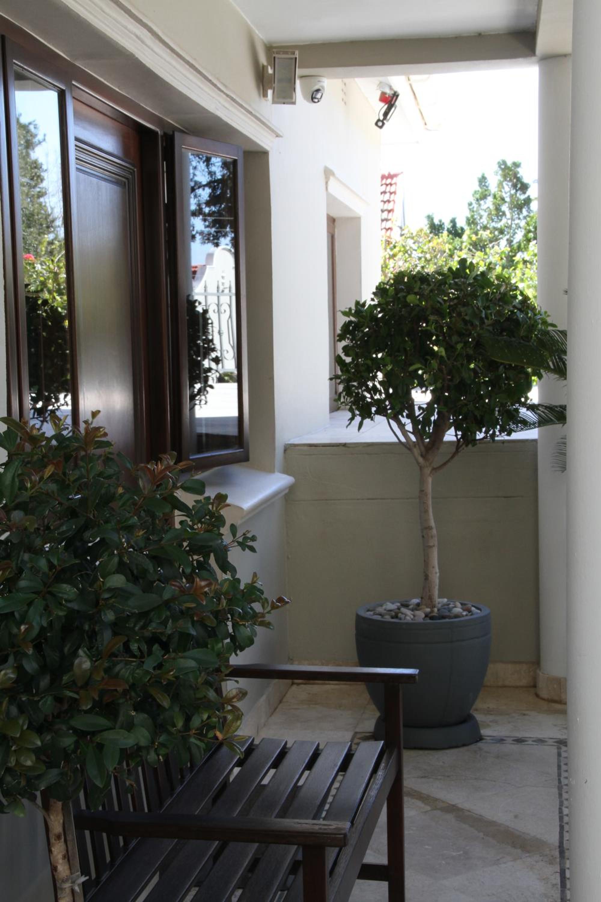 Photo 70