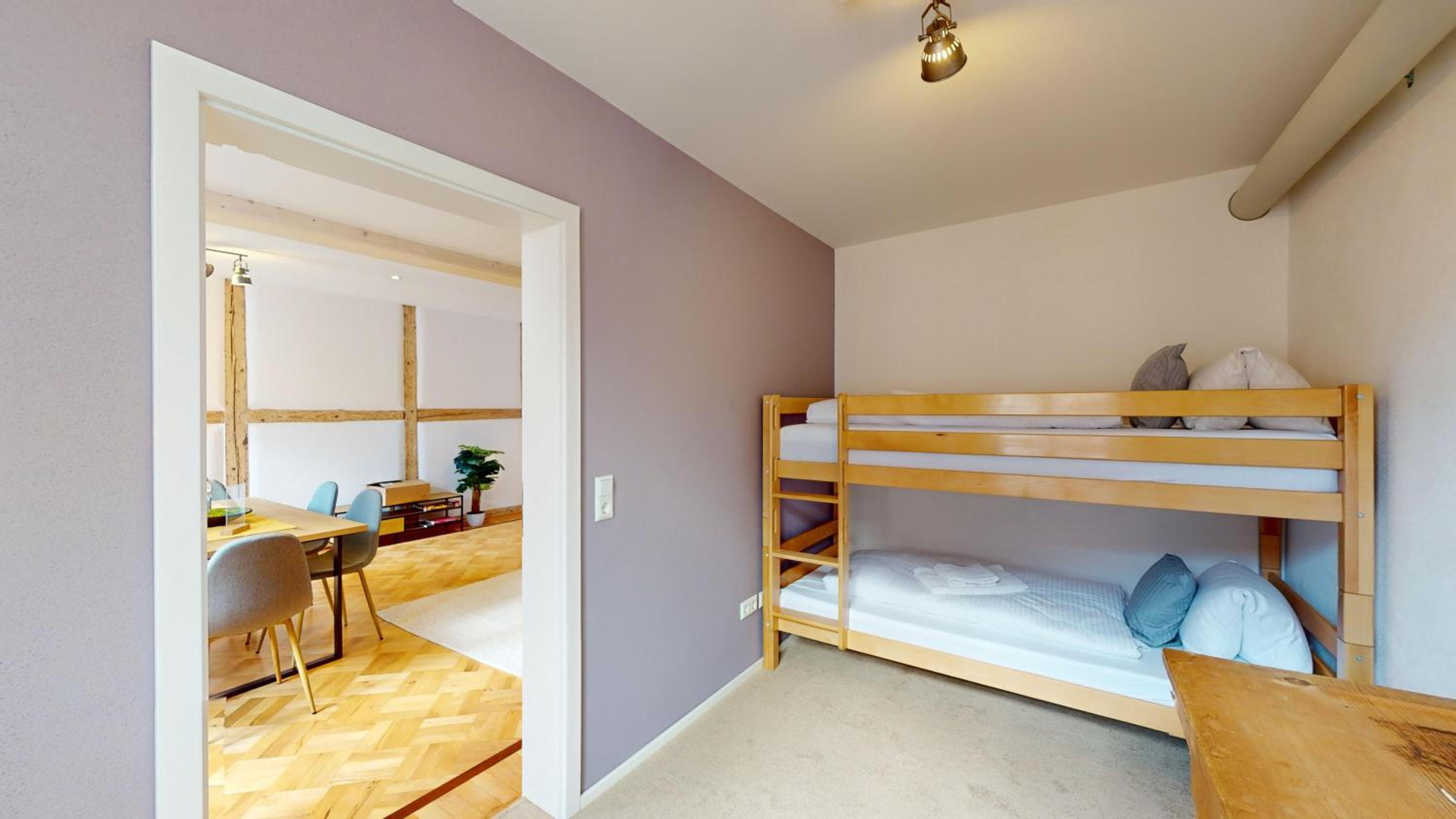 HEIMATEL - Altstadt-Maisonette mit Dachterrasse