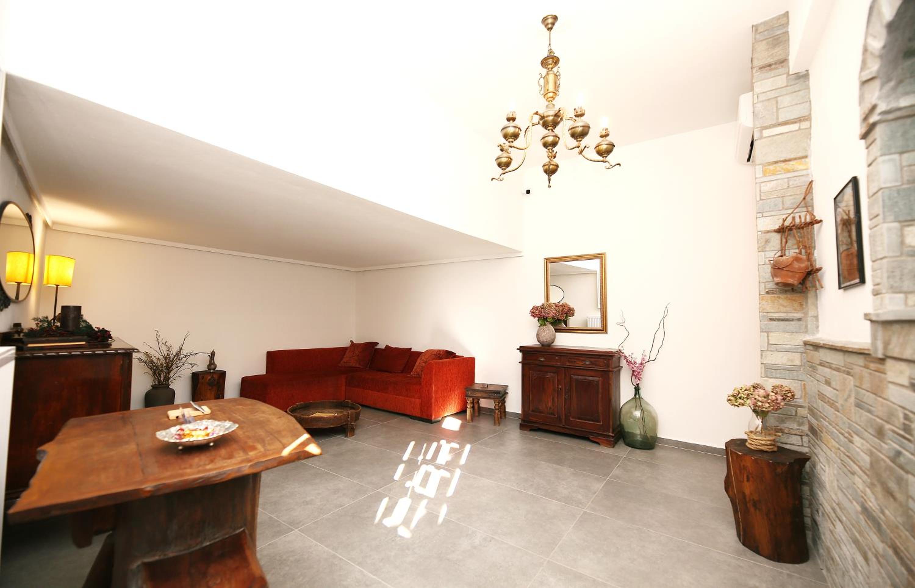 Marousos Central Guesthouse
