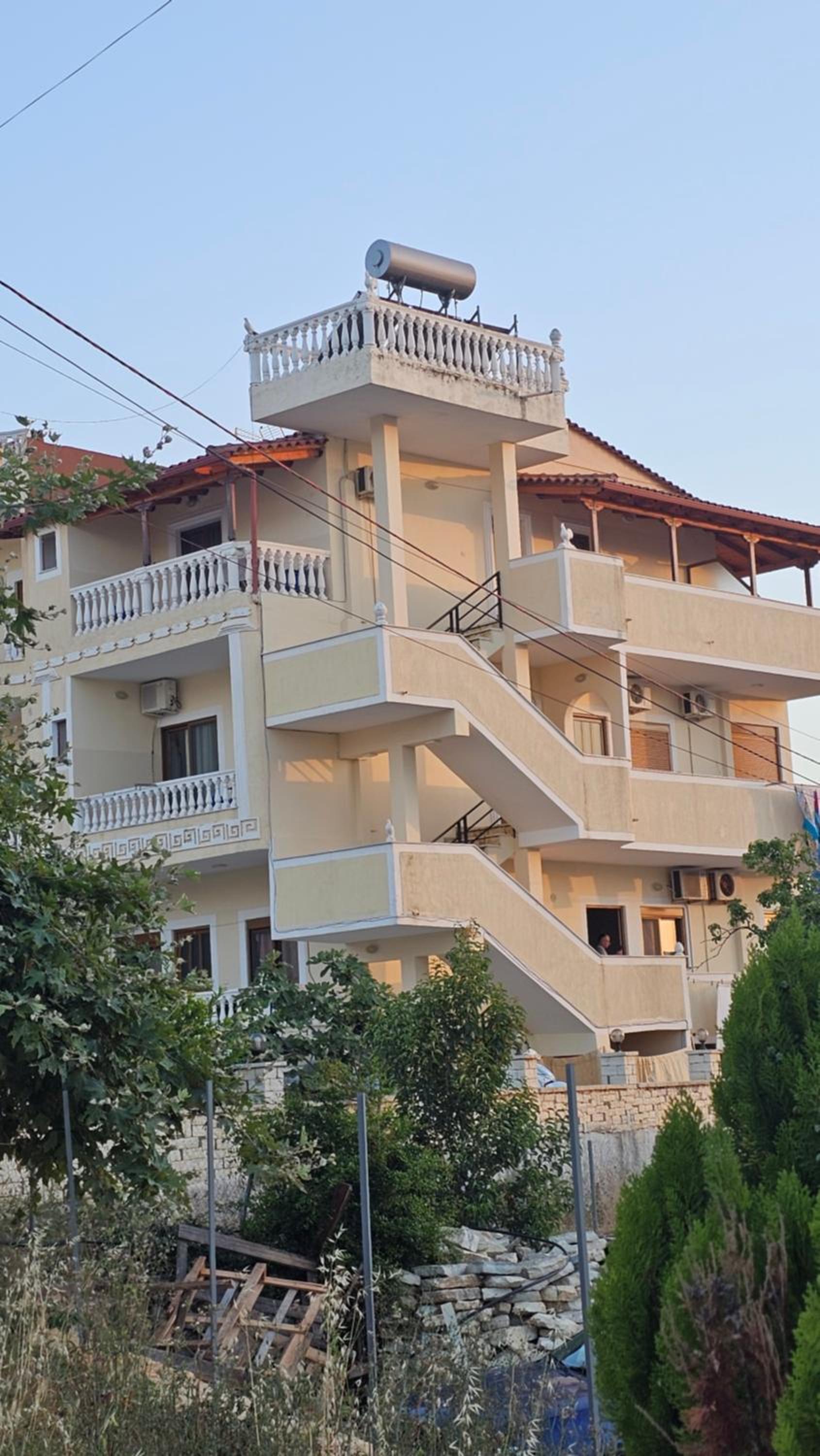 Apartments Luis