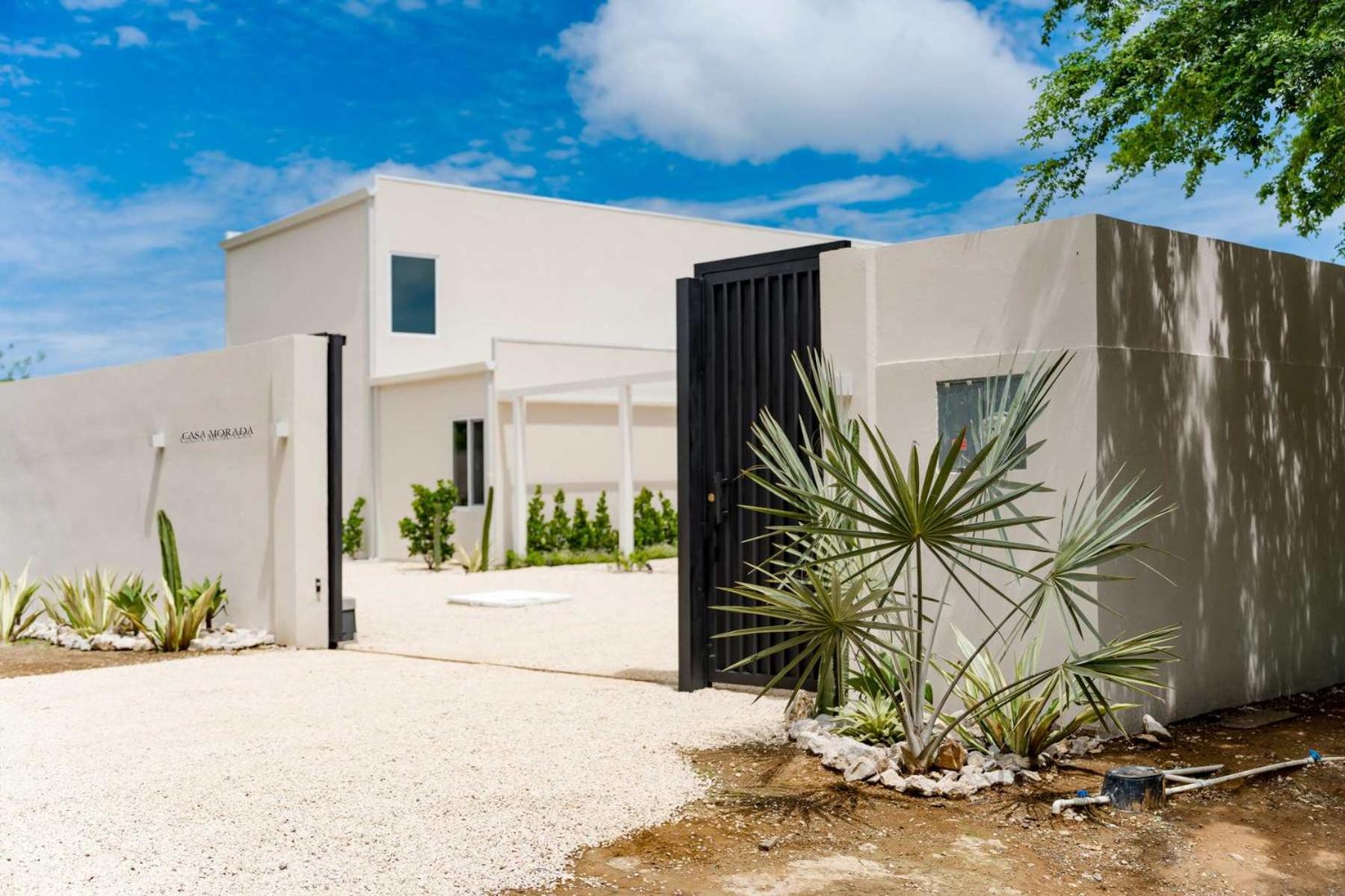 Secluded Luxury Mansion with Sleek, Modern Design, High-End Amenities, and Spectacular Views