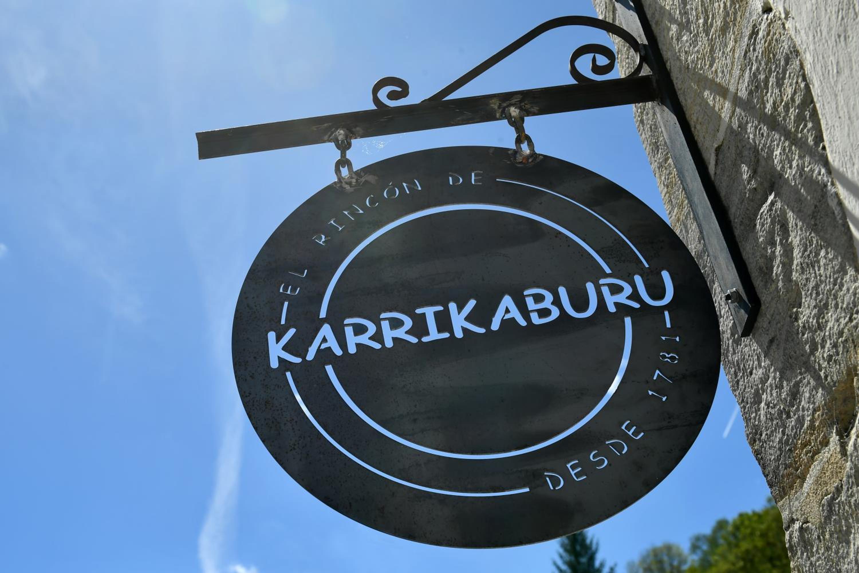 Casa karrikaburu, acogedores apartamentos rodeados de naturaleza