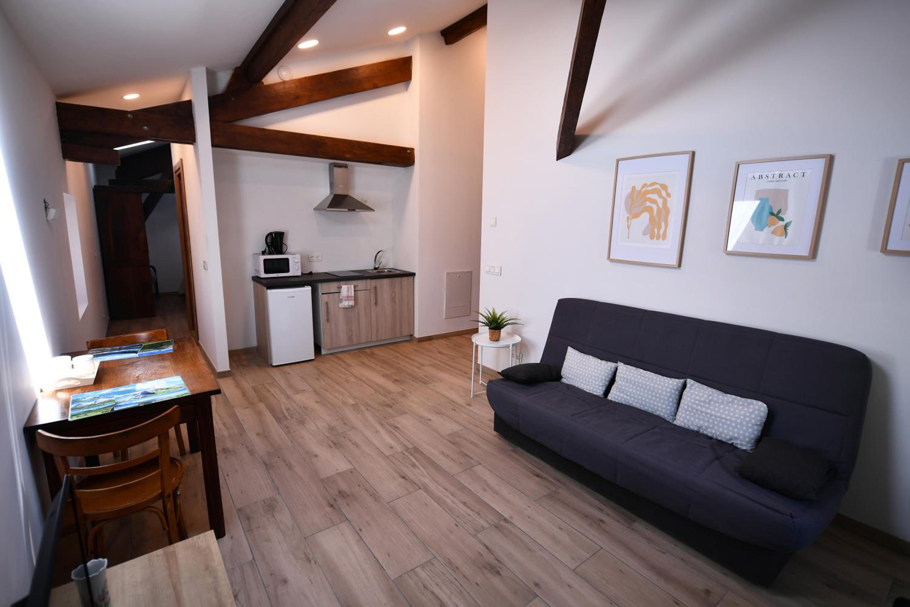 Casa karrikaburu, acogedores apartamentos rodeados de naturaleza