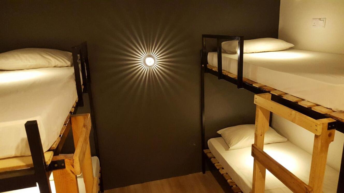 Revopackers Beds and Bunks
