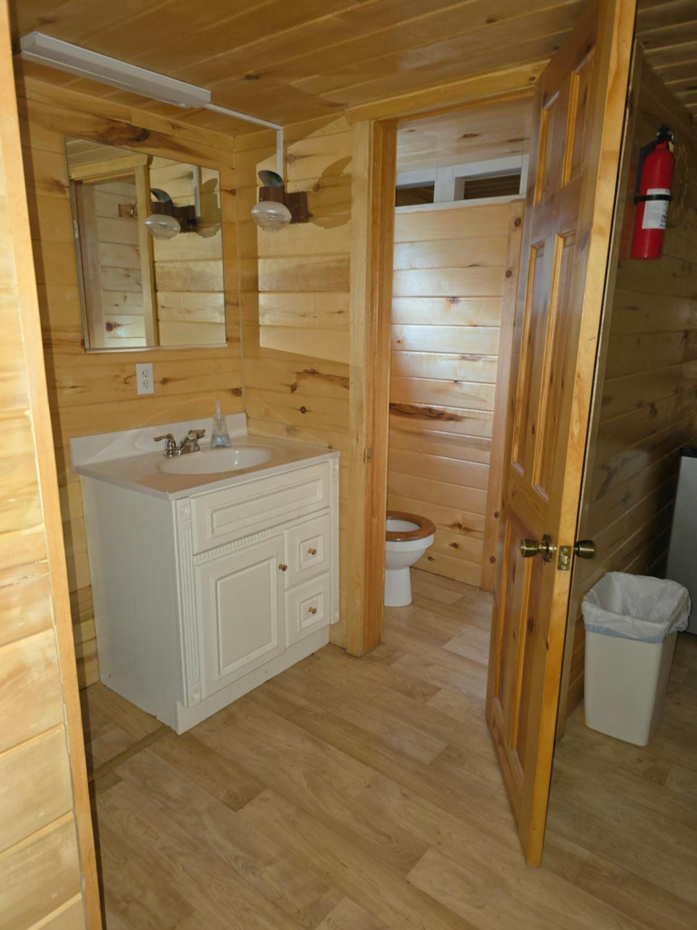Photo 18