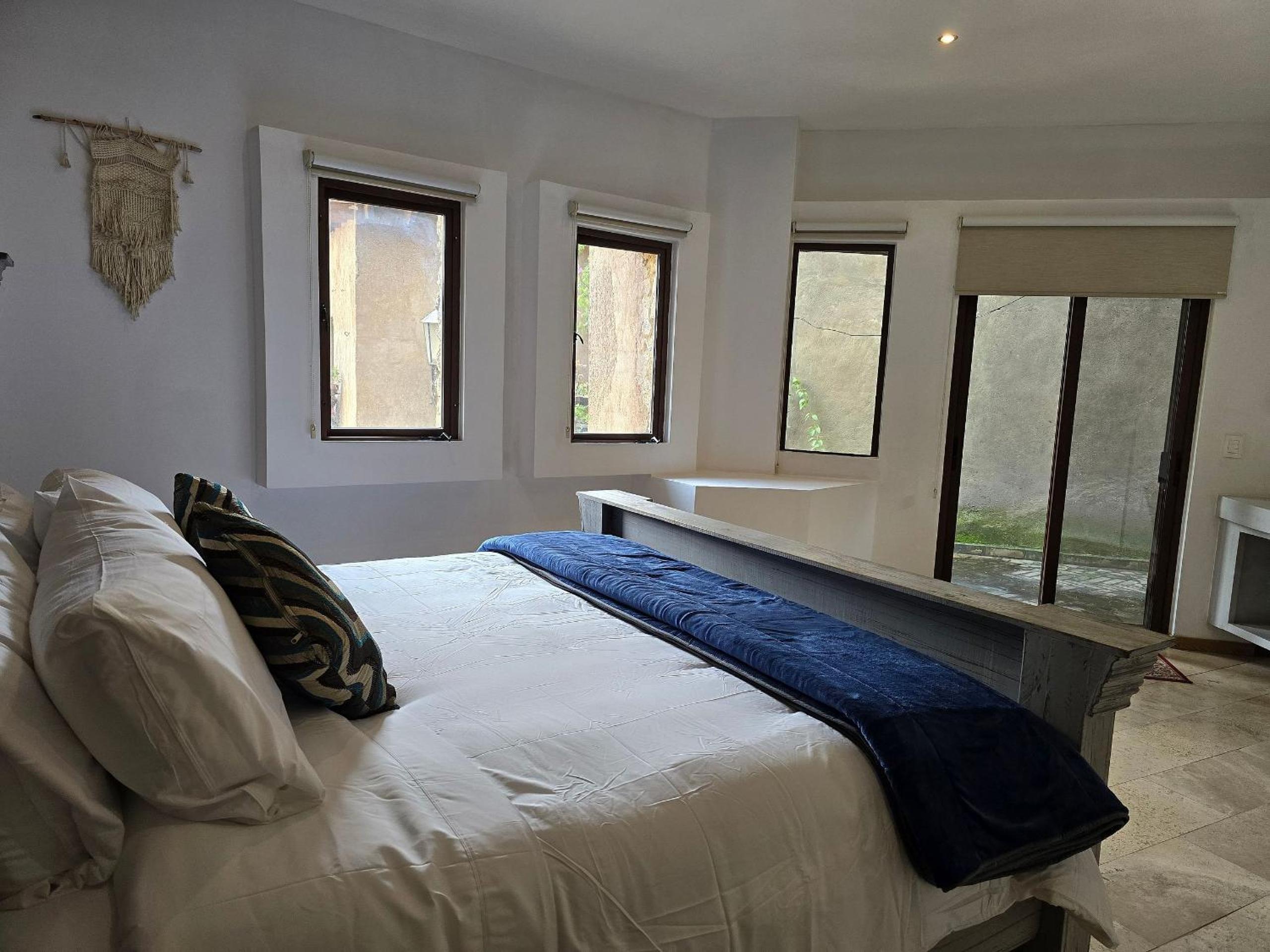 Remus: Your Rooftop Refuge in ValQuirico