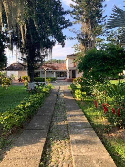 Hacienda Finca La Querendona