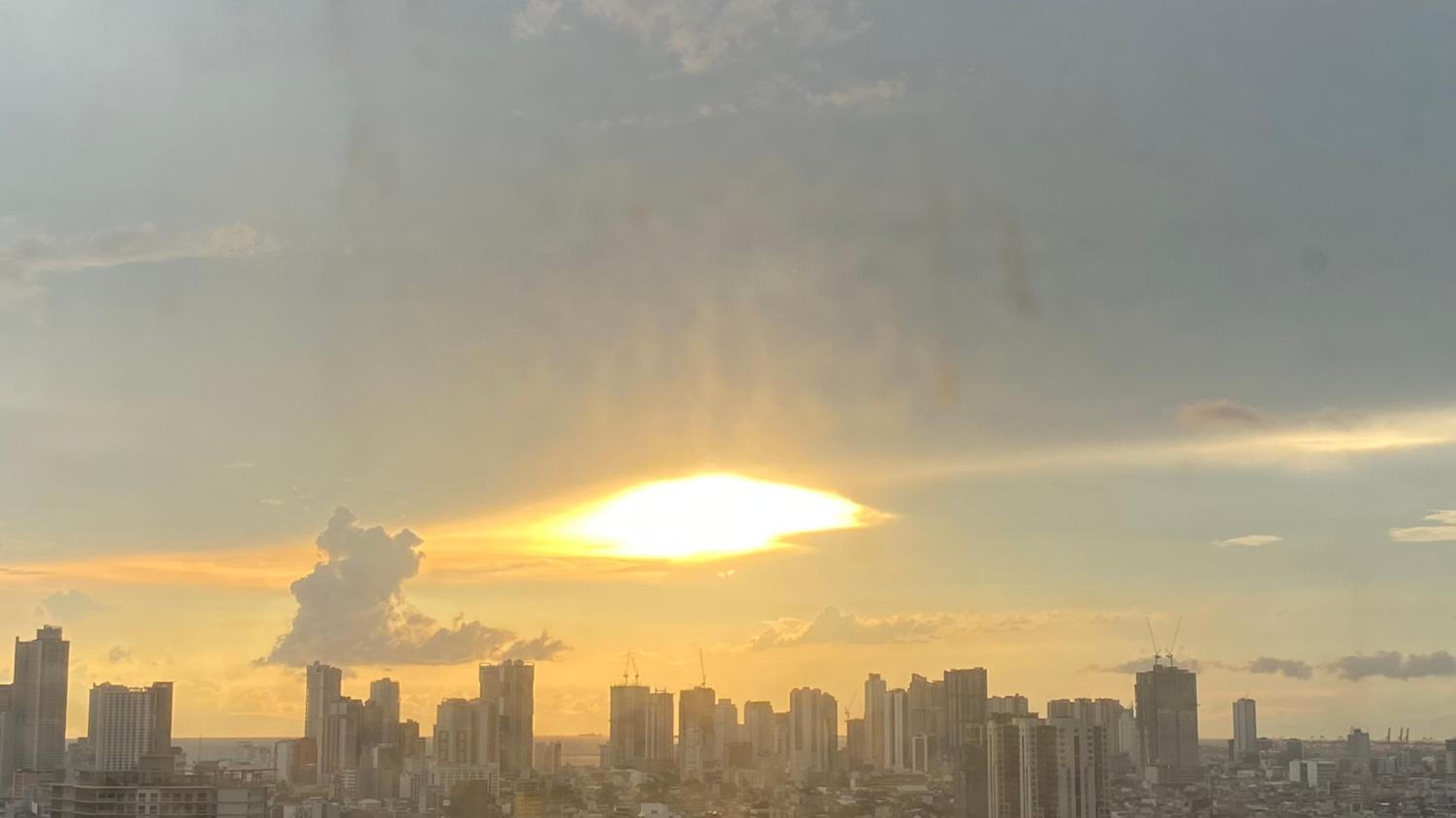 Jazz Residences Makati 30th view 5