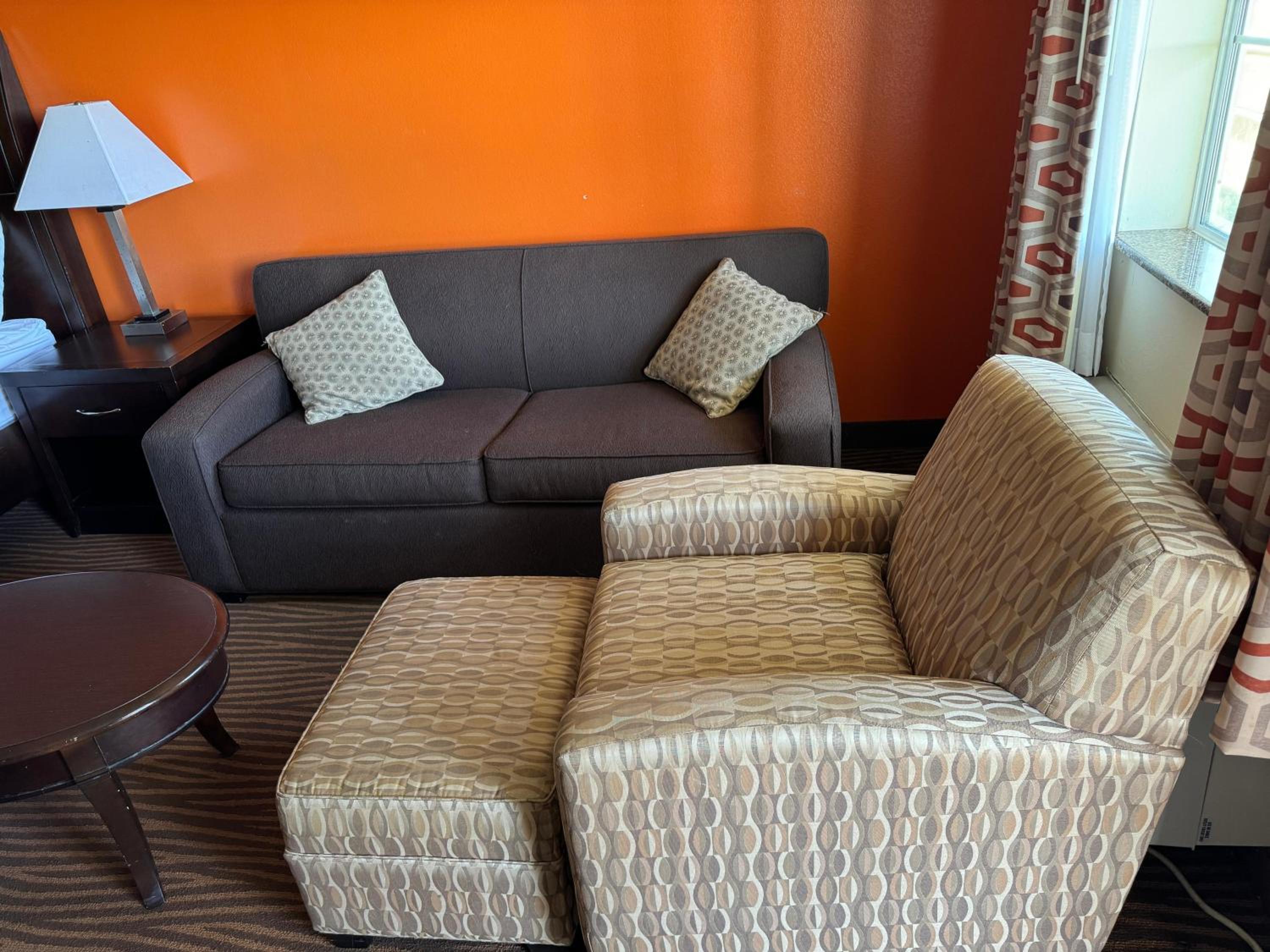 Westwood Inn Extended Stay Gonzales TX view 3