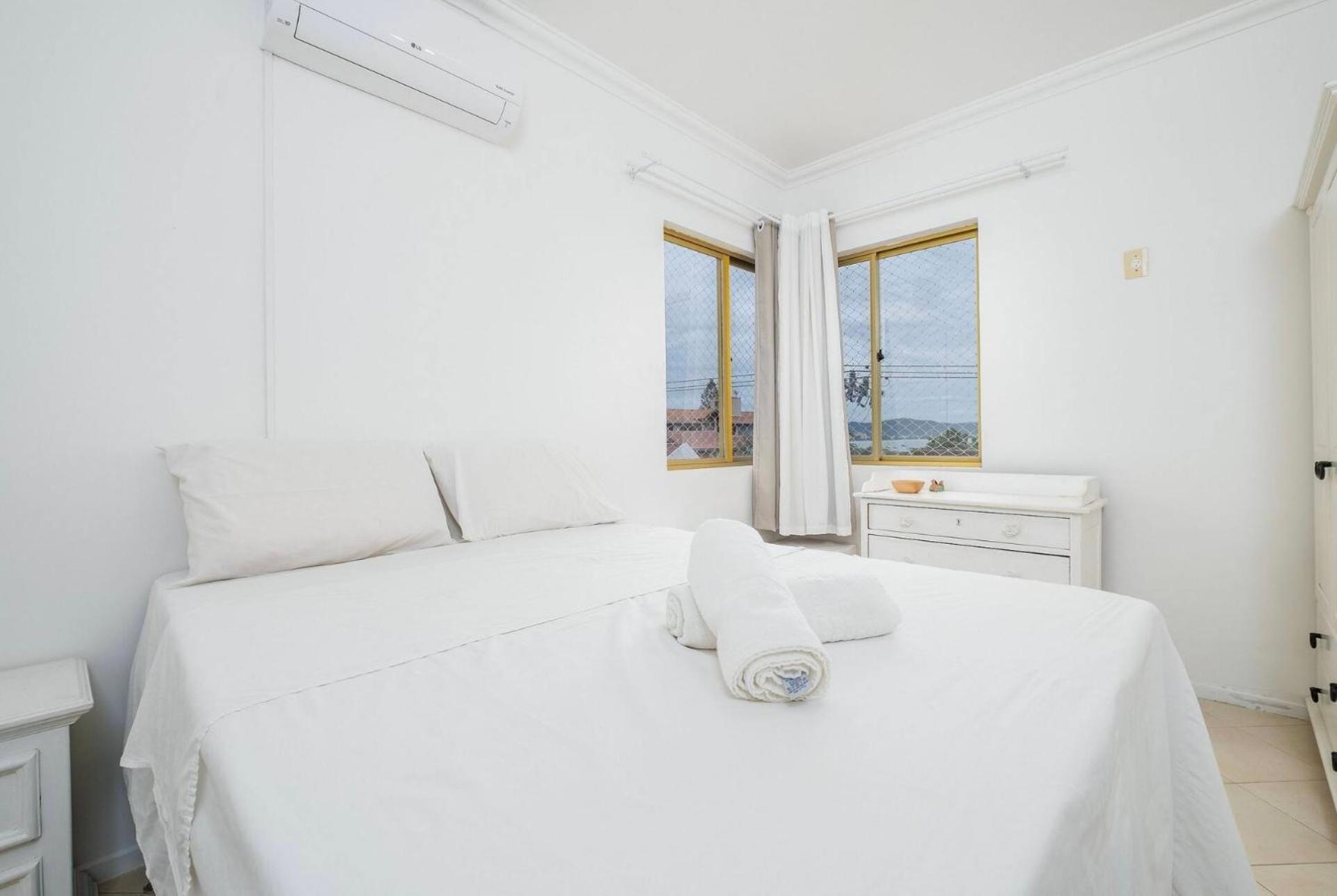 Apartamento 2D Frente Mar Jurerê