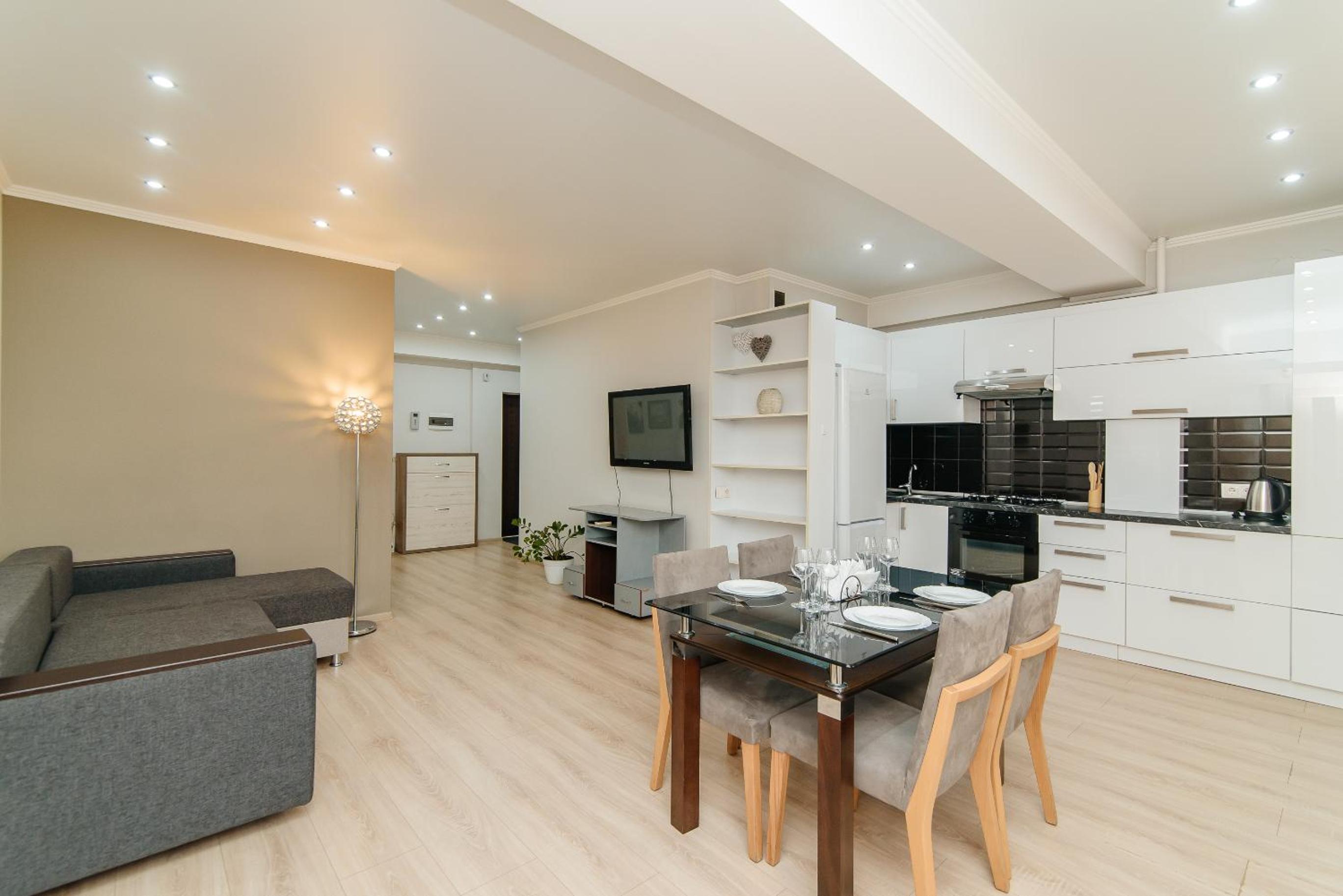 LuxRent centr family apartments