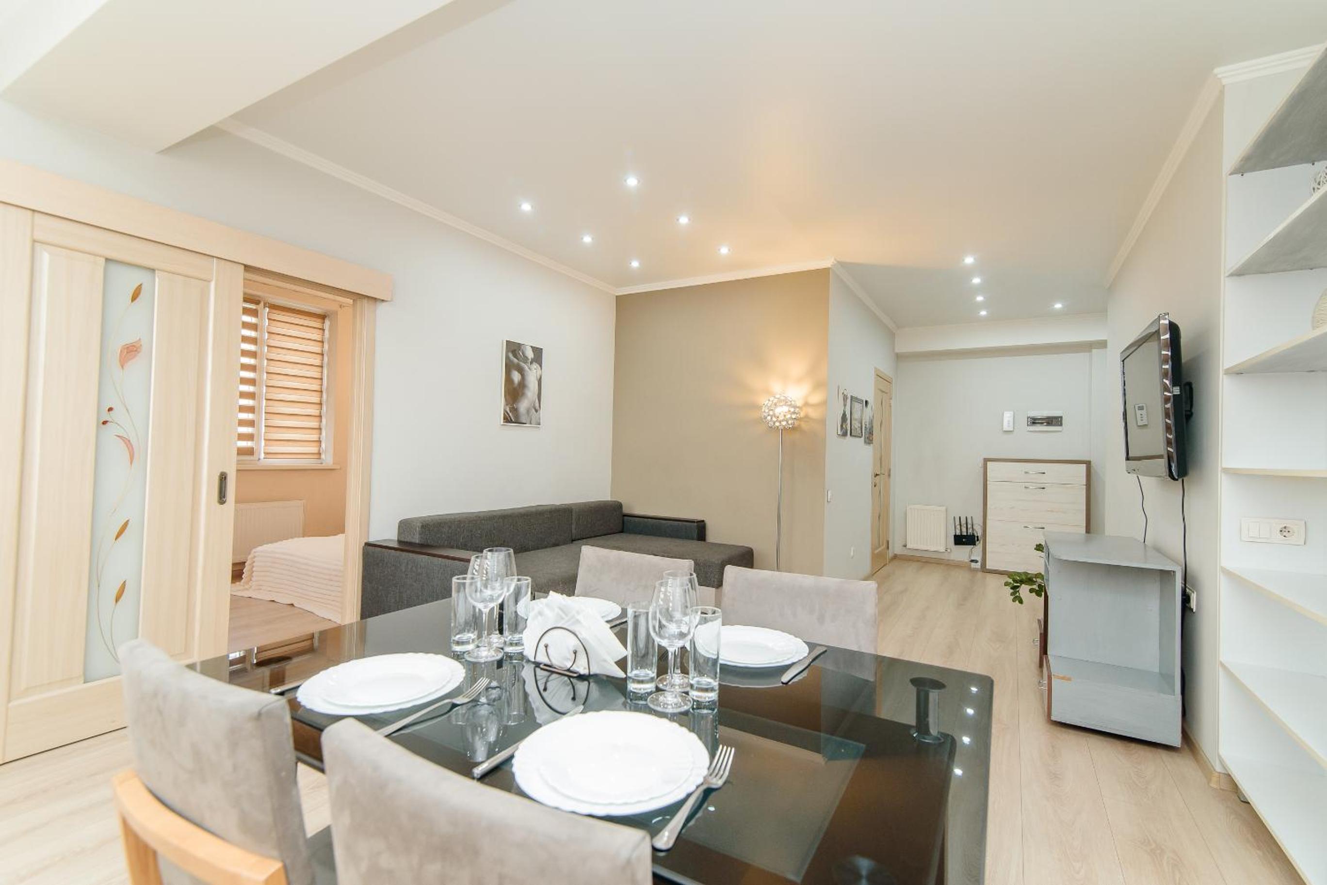 LuxRent centr family apartments