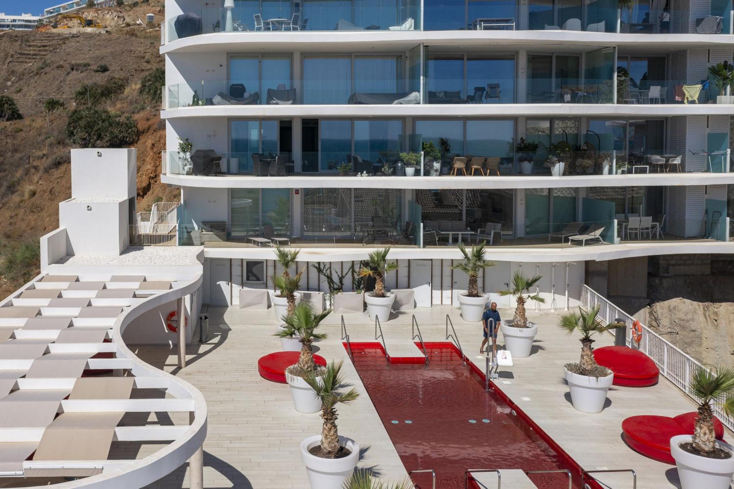 Stunning Seaside Apartment in Carvajal Beach