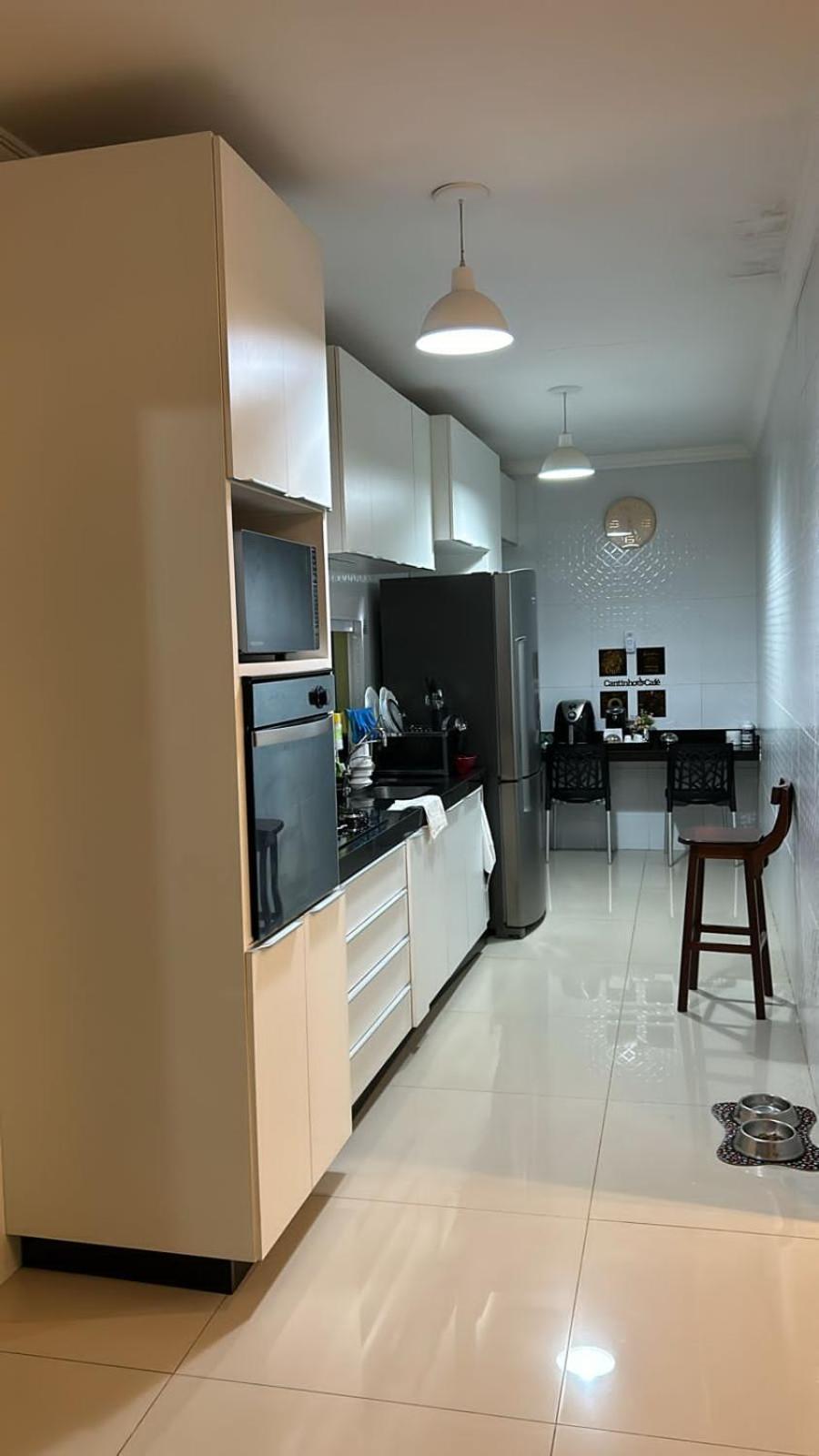 Mansão com piscina próximo do Aeroporto Rodoviária
