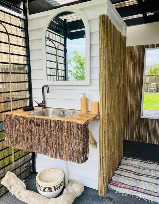 Kumeu Country Cabana