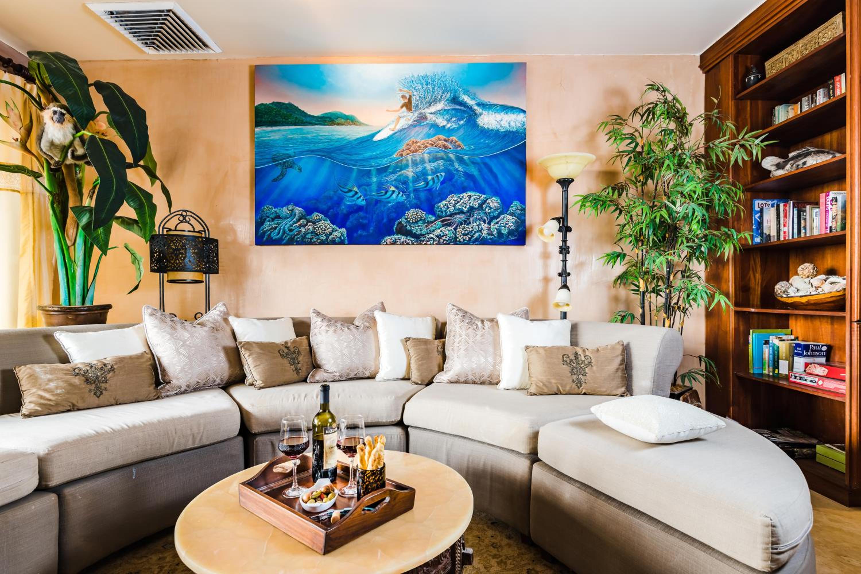 El Diria 302- 2 Bedroom Ocean View Condo