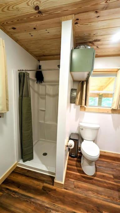 River Retreat Cabin - Living Water Farm view 5
