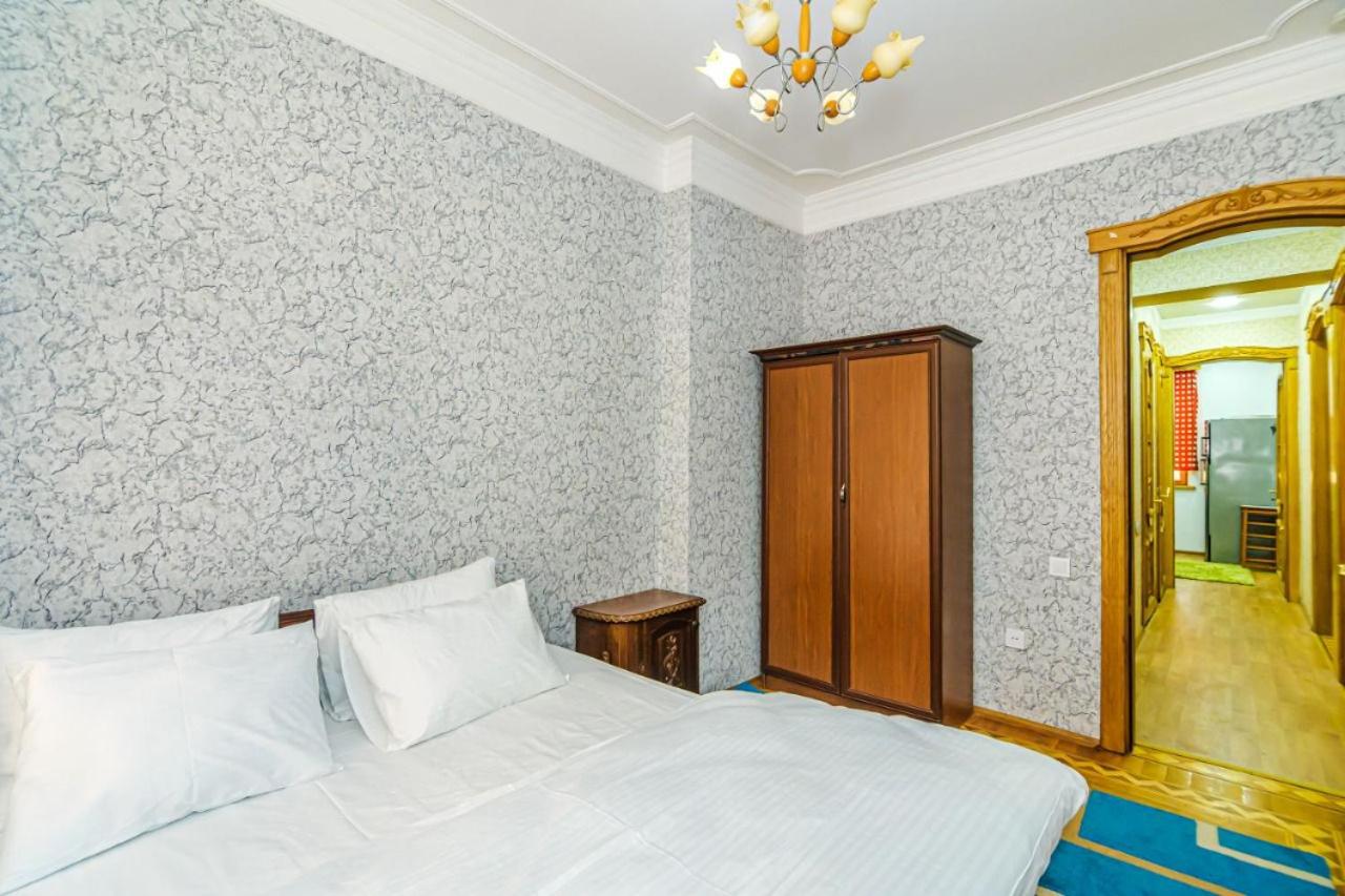 Apartment in Savetski