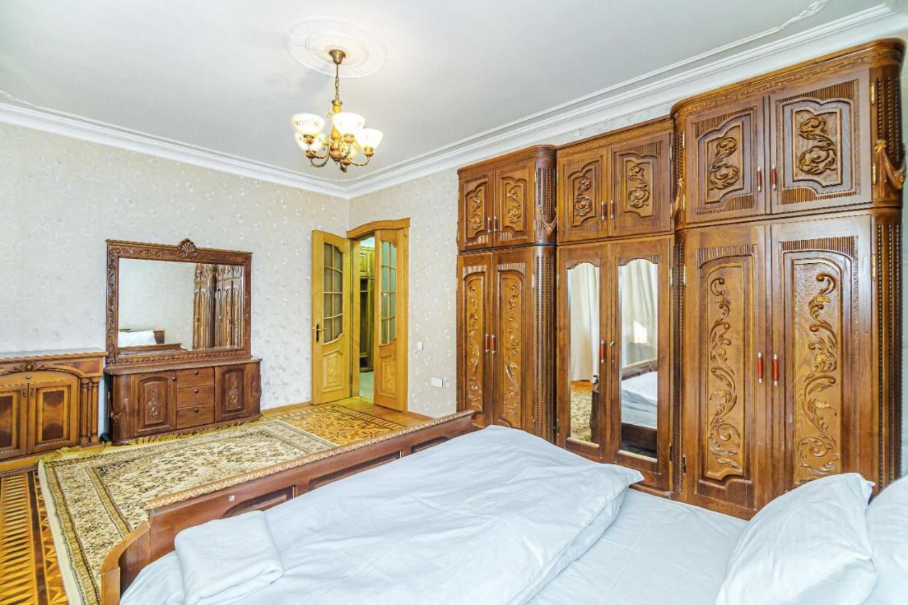 Apartment in Savetski
