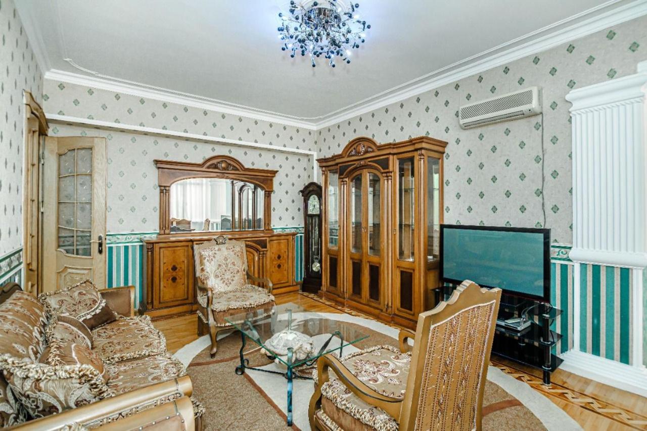 Apartment in Savetski