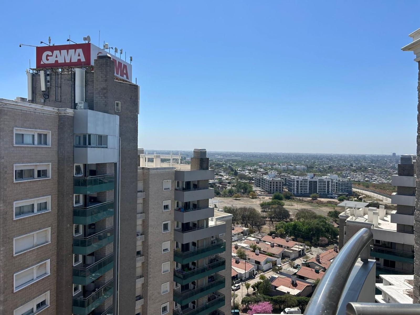 Excepcional departamento en Piso 18 en zona norte de Córdoba capital con una vista inigualable en barrio privado Alto Villa Sol