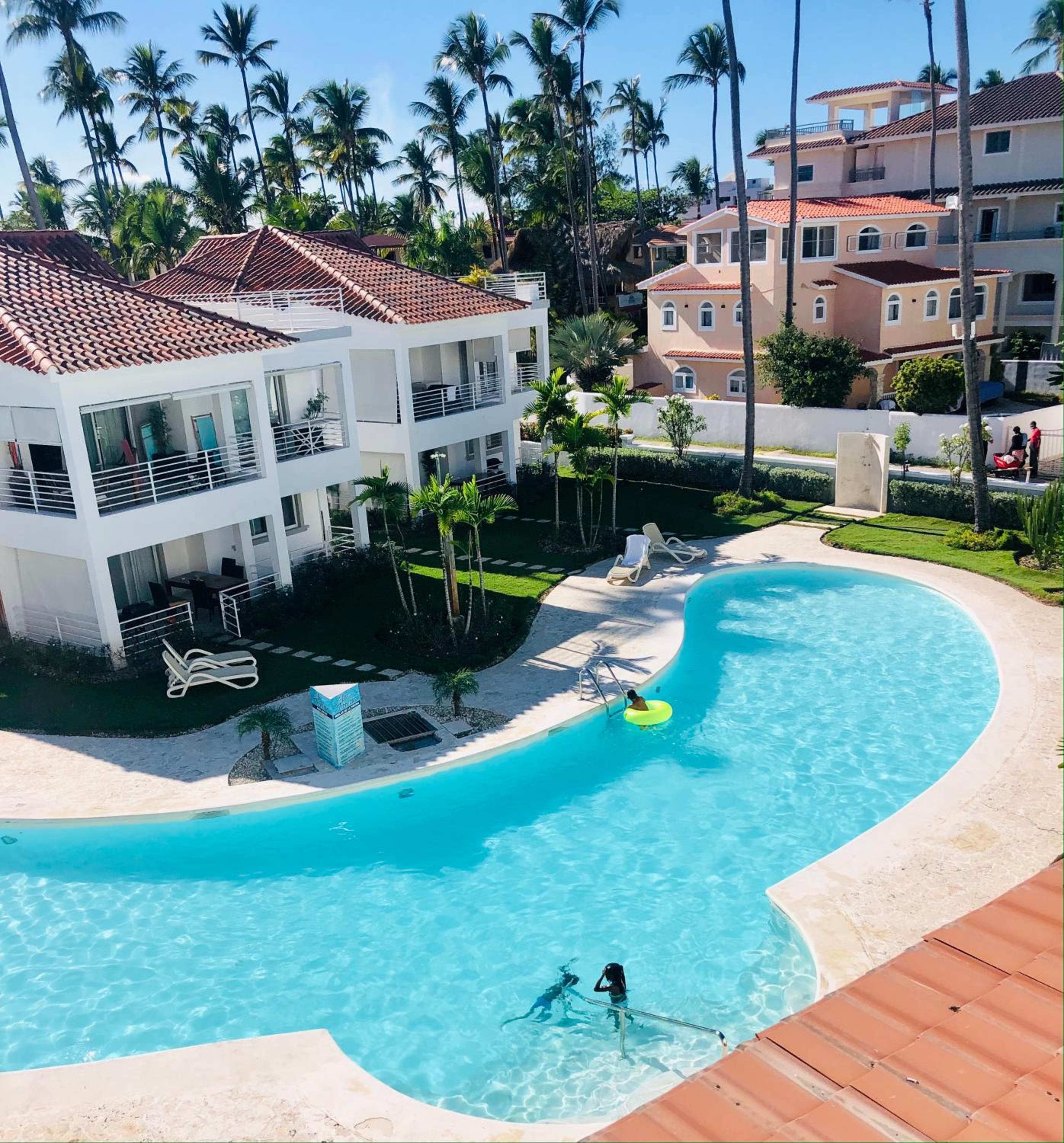 Los Corales Luxury Villas Beach Club and SPA view 3