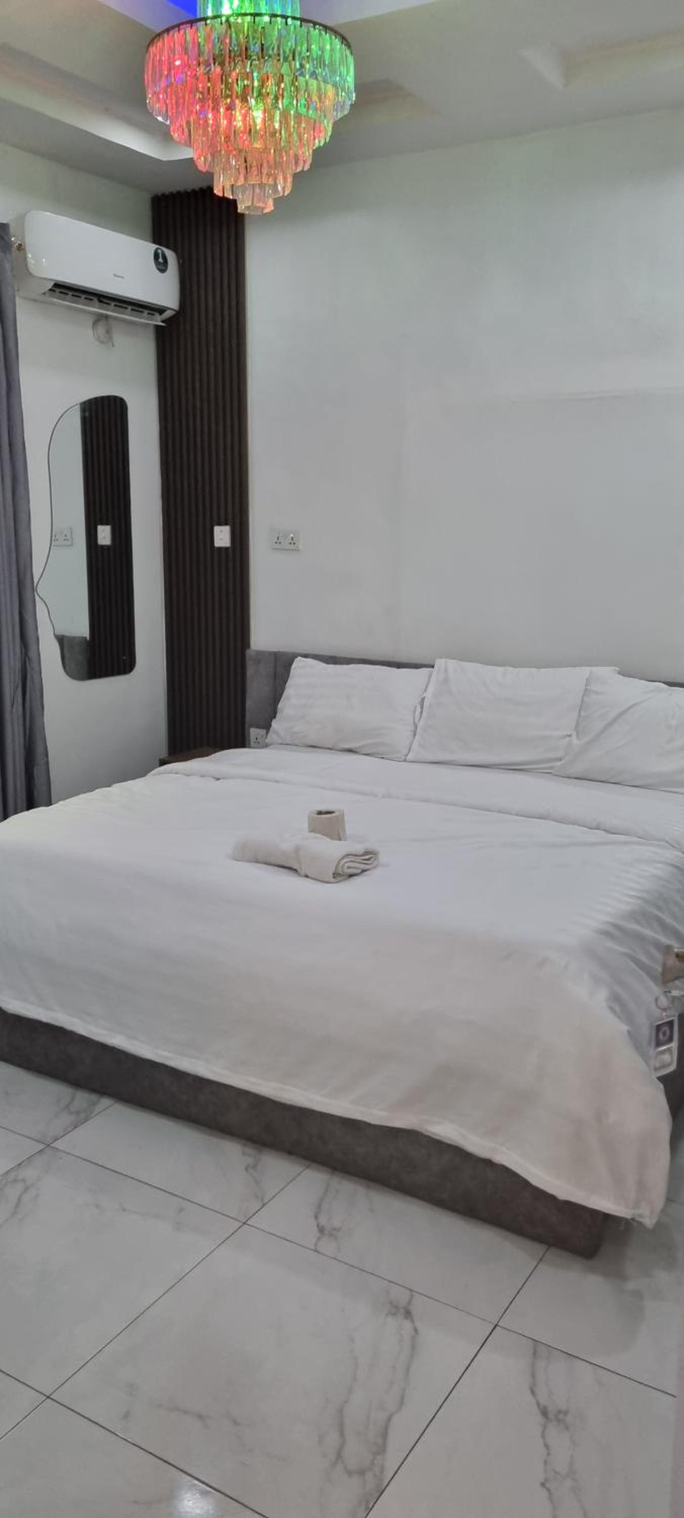 Luxurious Apartment view 3