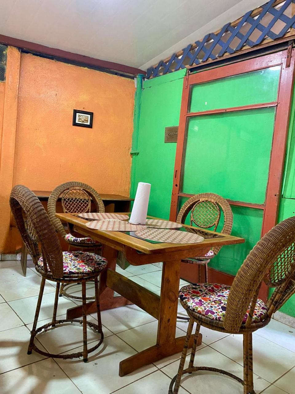 Bella casa rústica en Cocles, Puerto Viejo, Limón