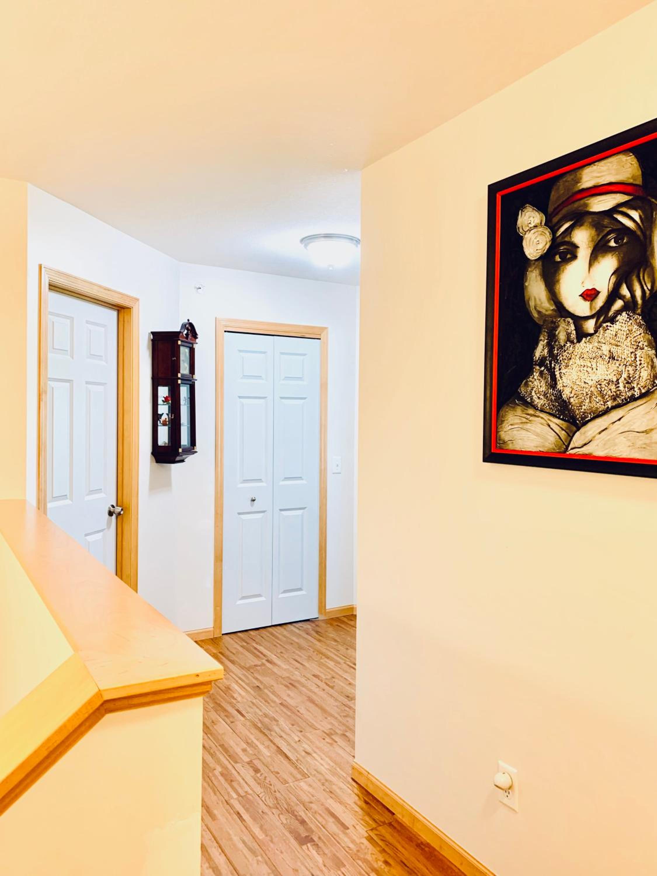 Rosy luxury home view 5