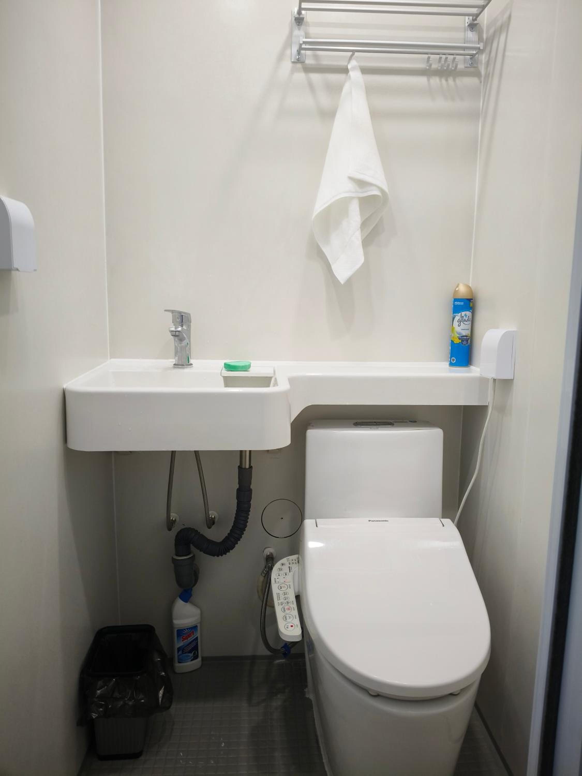 Hairhan hostel