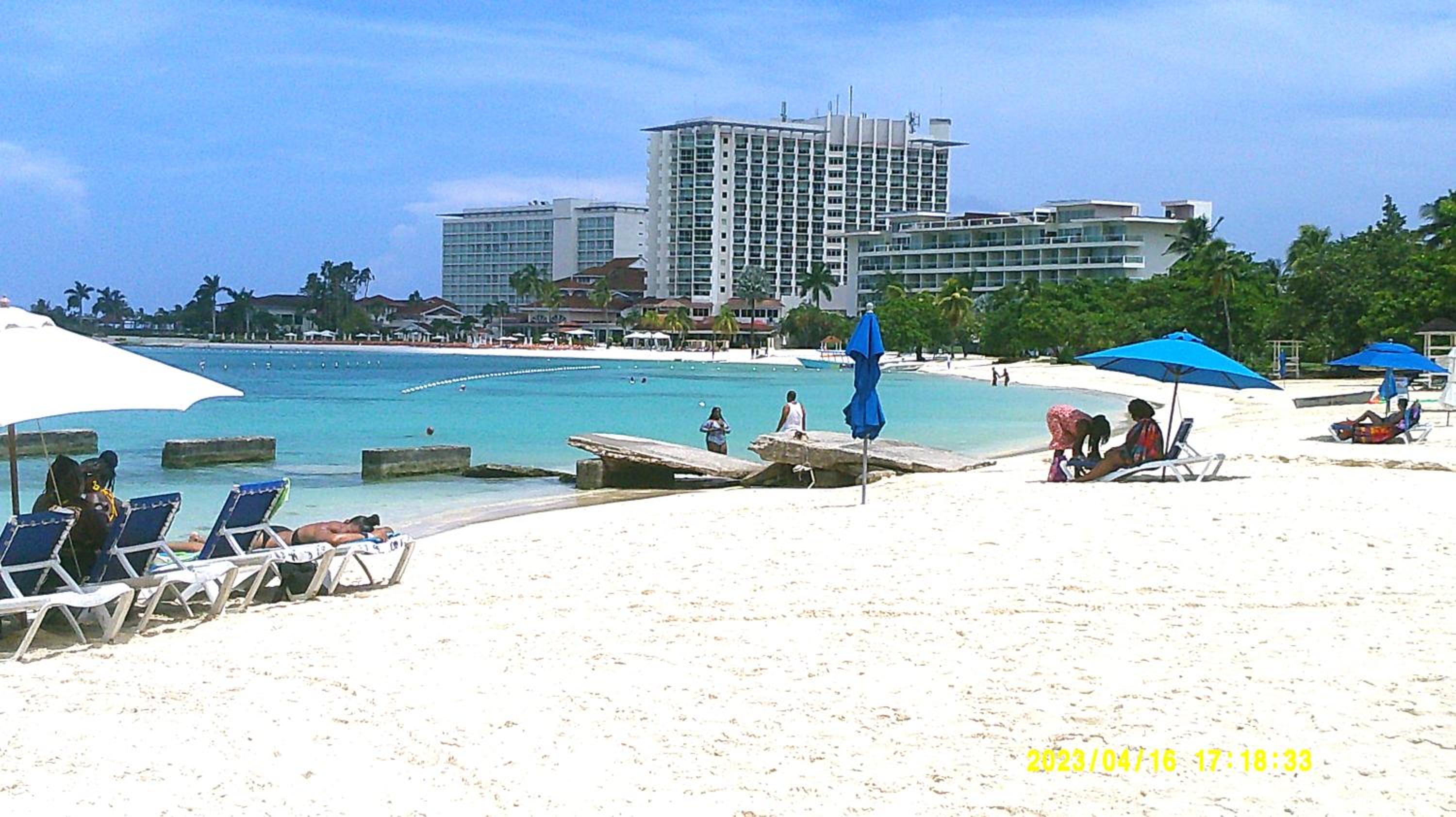 Hotel Ocho Rios Vacation Resort Property Rentals - Image 1