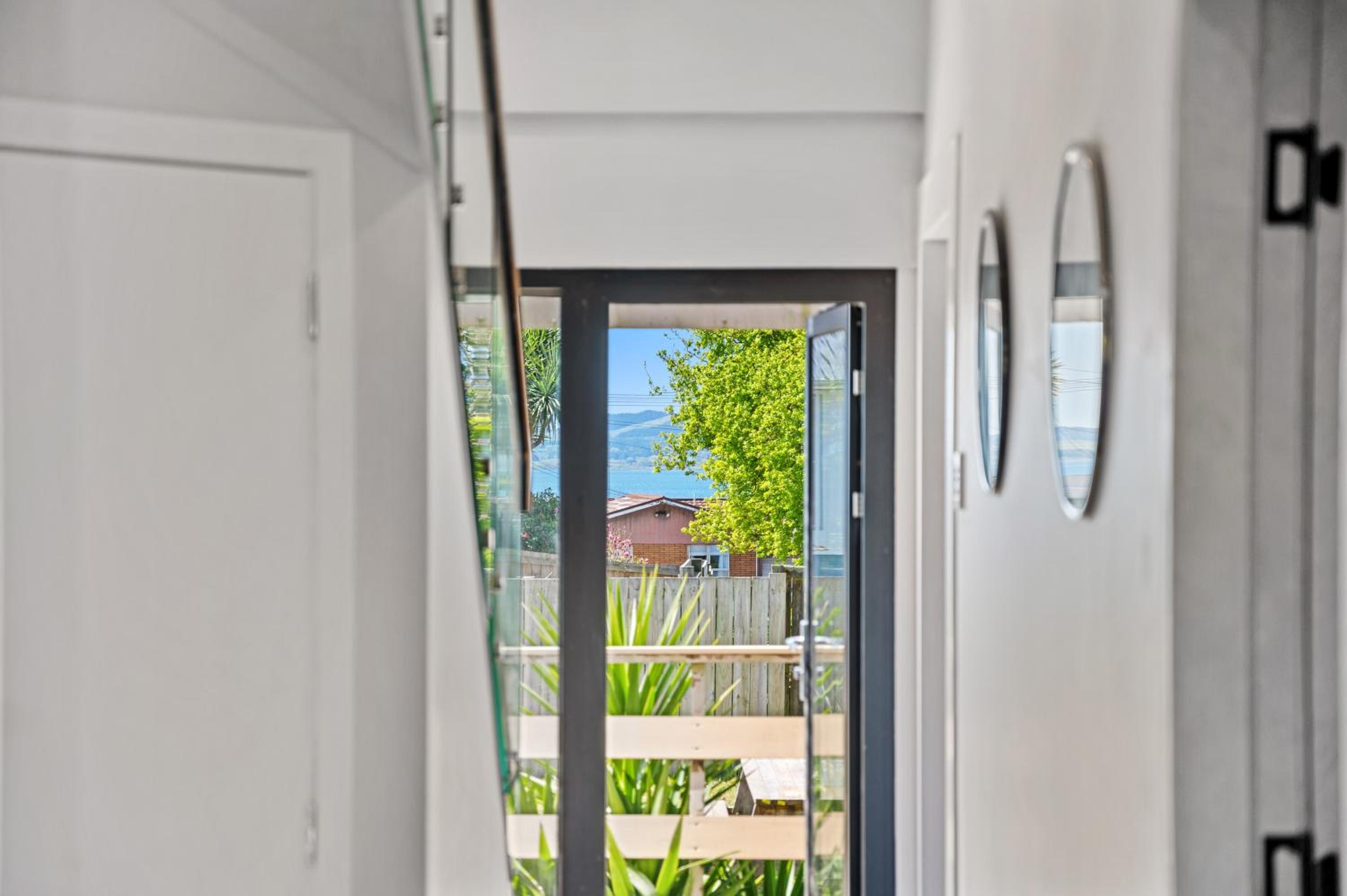 Lakeview Oasis