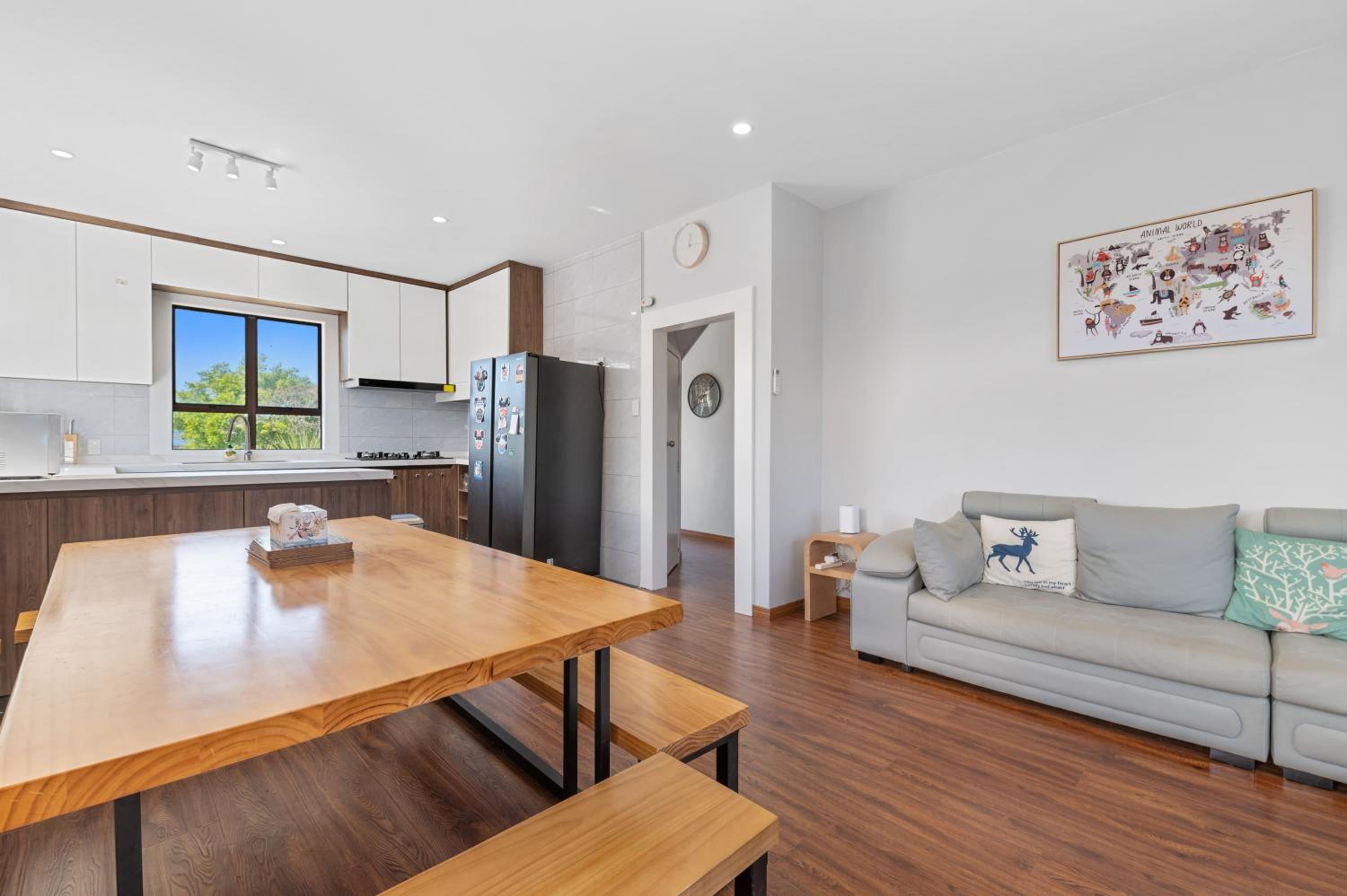 Lakeview Oasis