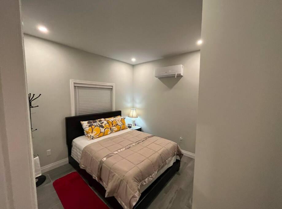 Cambridge Vacations - Home in Cambridge - Detached - Property Image 9