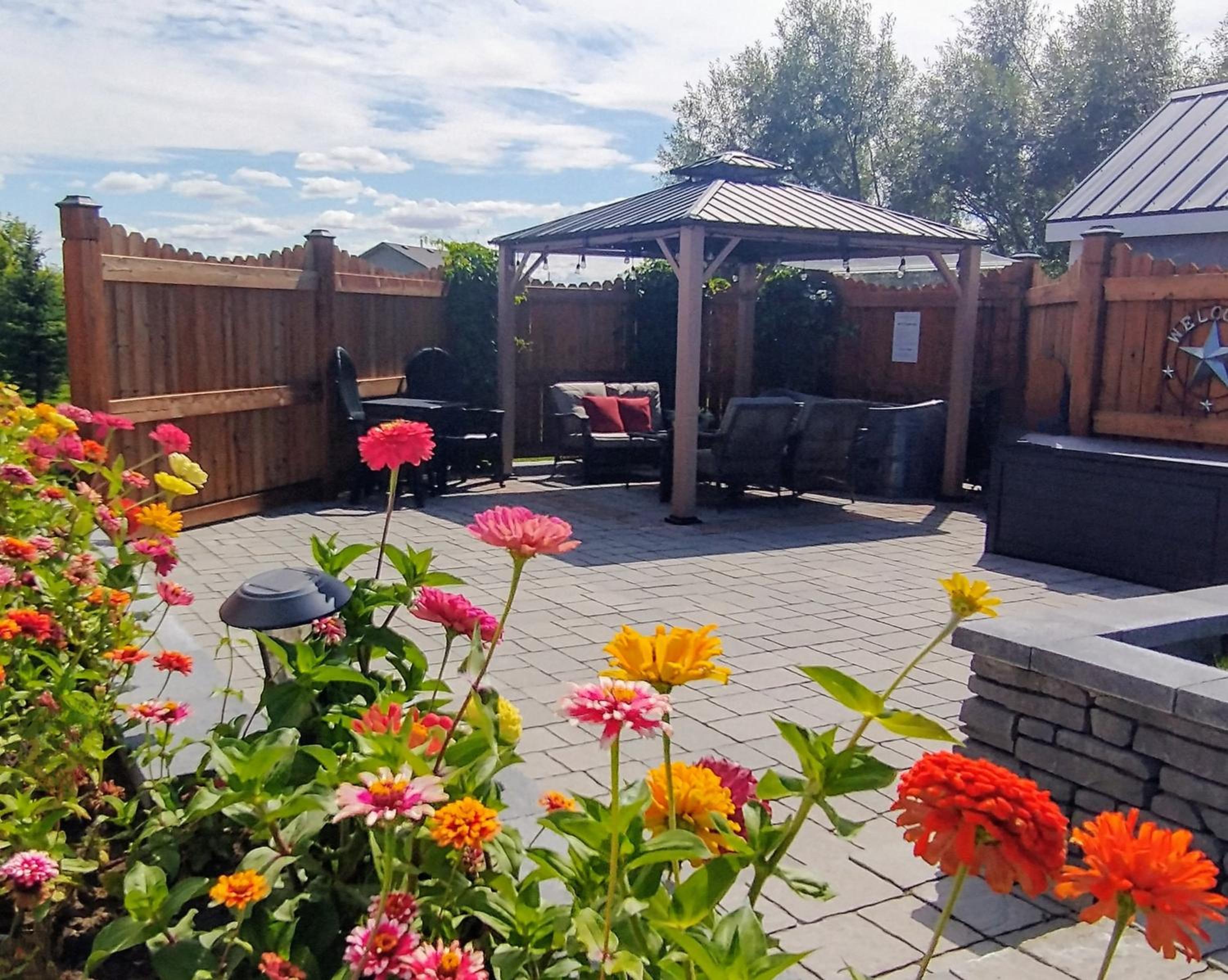Prairie Rose Cottage