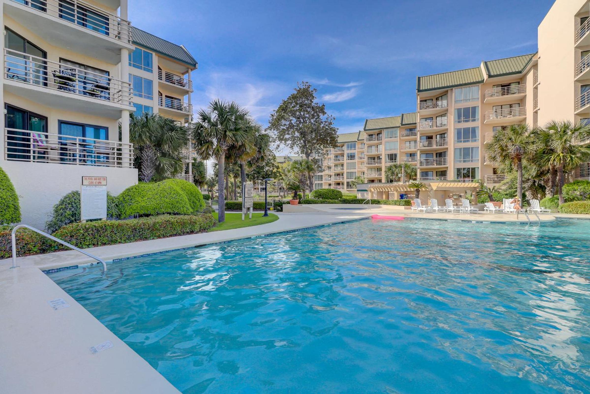 3422 Villamare Updated Luxury 2 BR Ocean & Pool Views King 2 Queens Sleeps 6 view 3