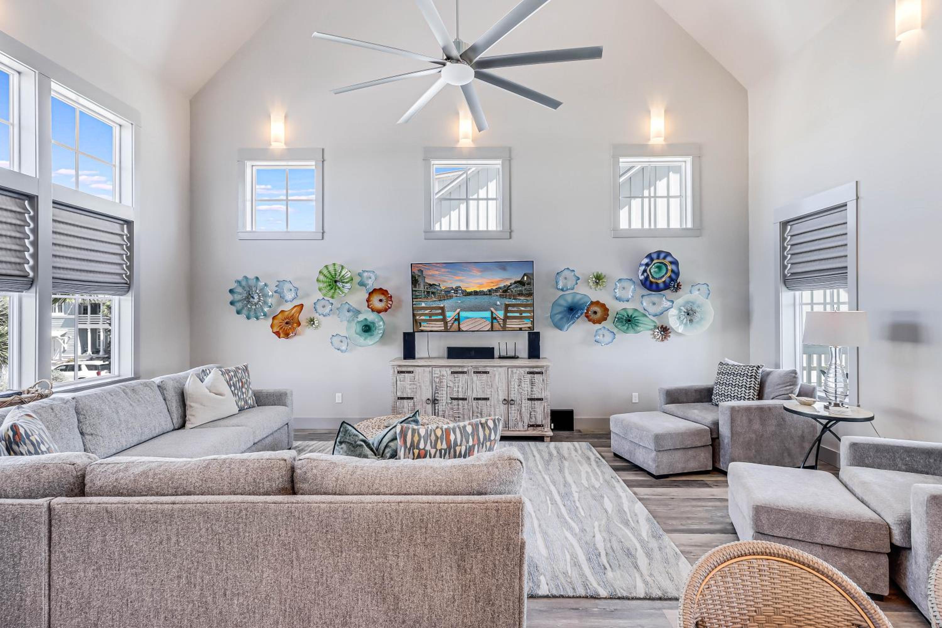 Beached Inn 236 BE