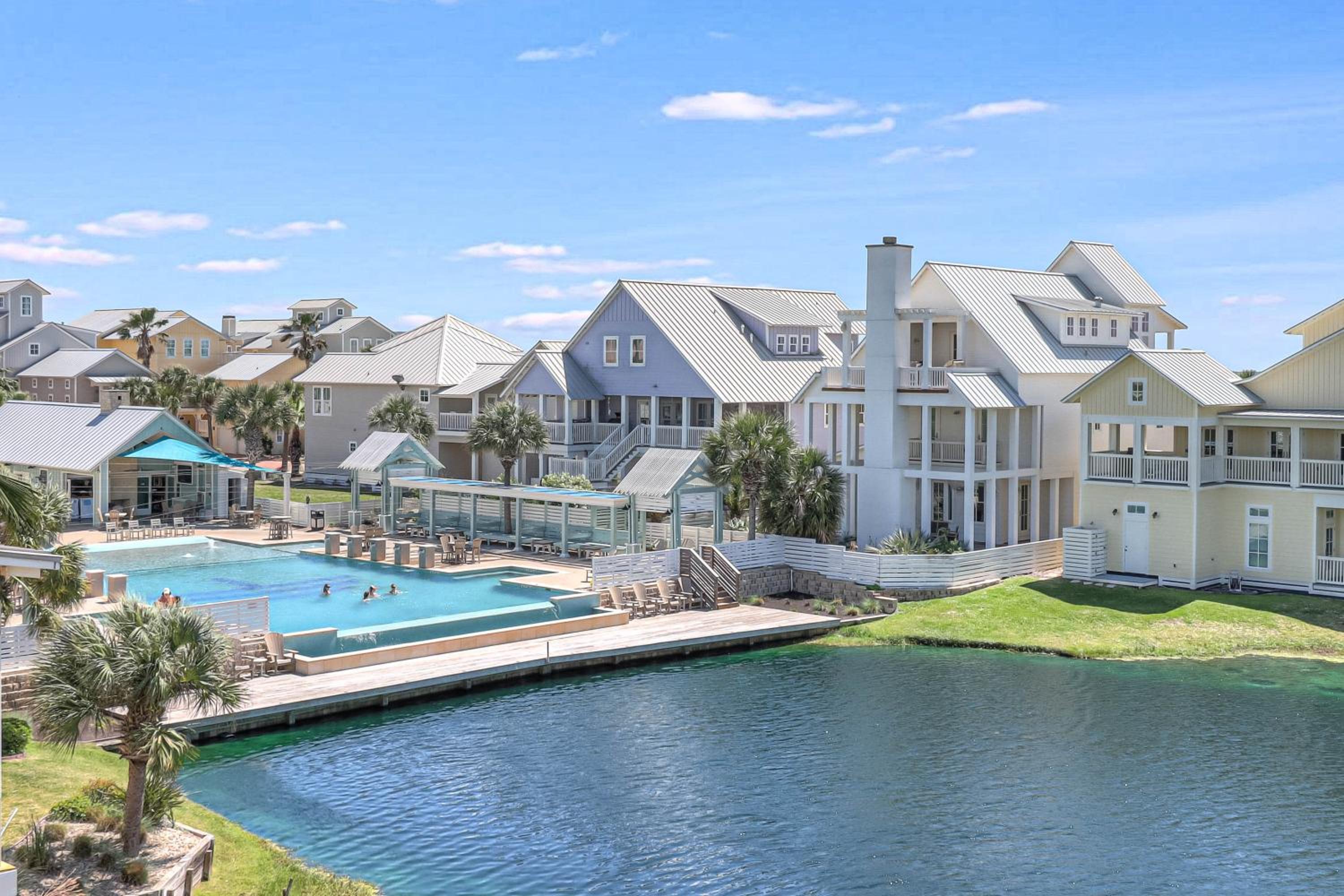 Beached Inn 236 BE
