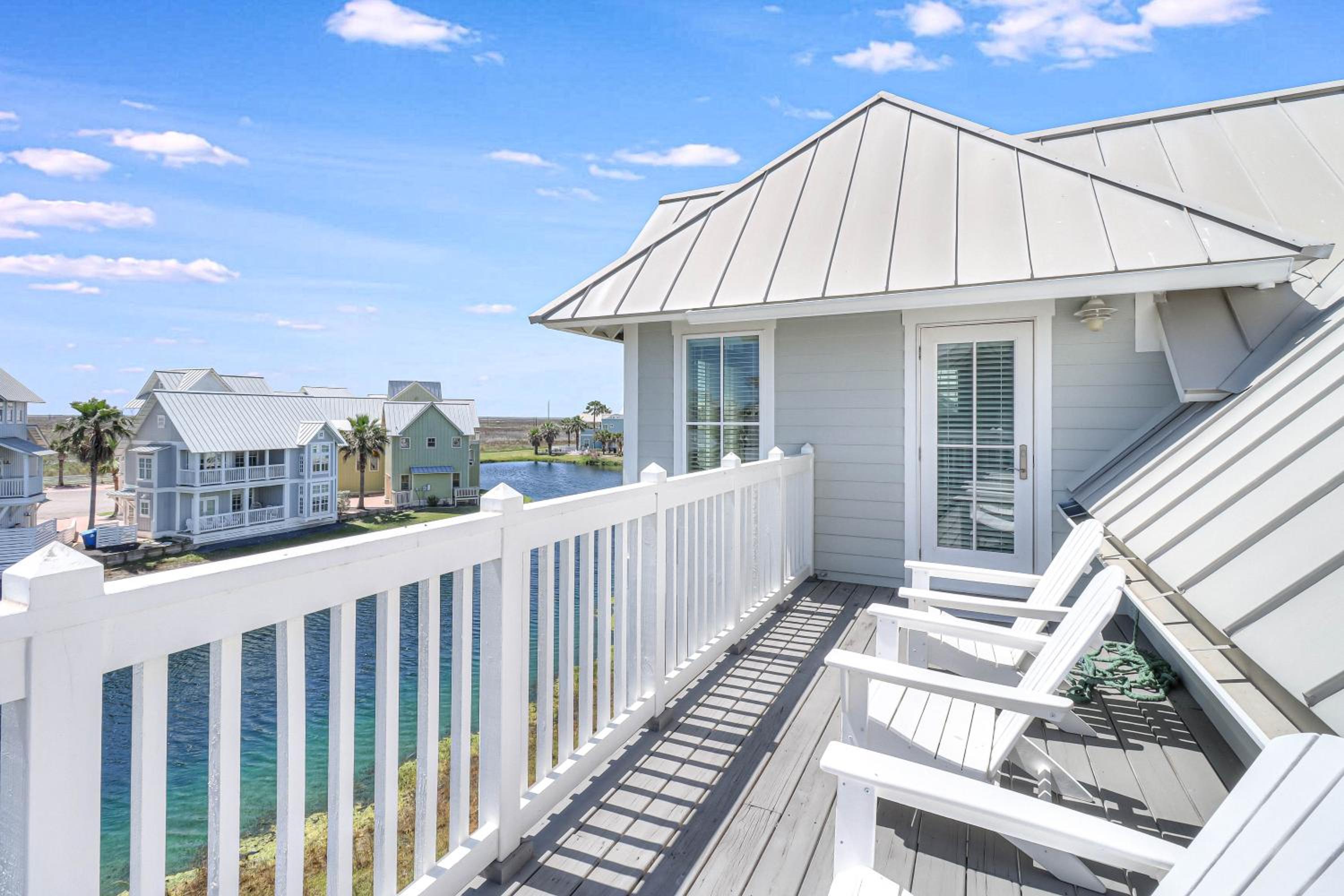 Beached Inn 236 BE