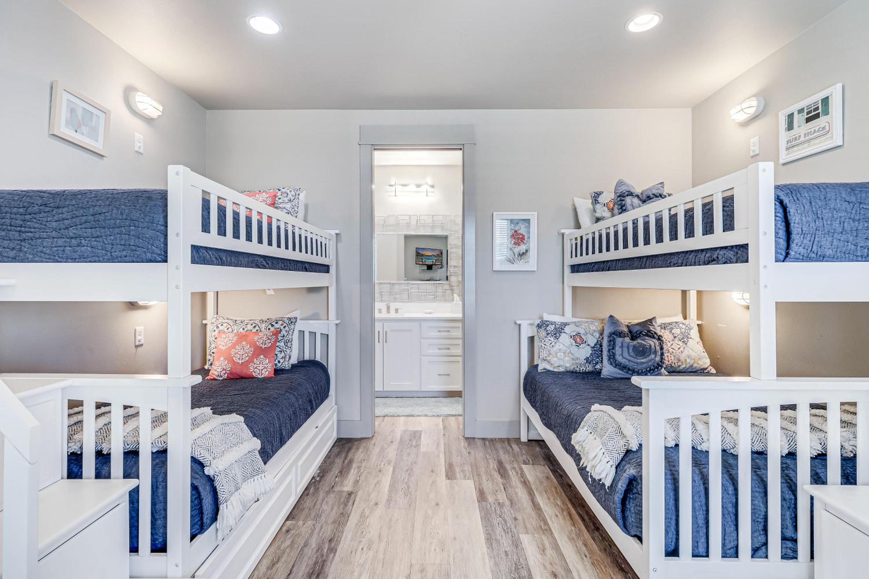 Beached Inn 236 BE