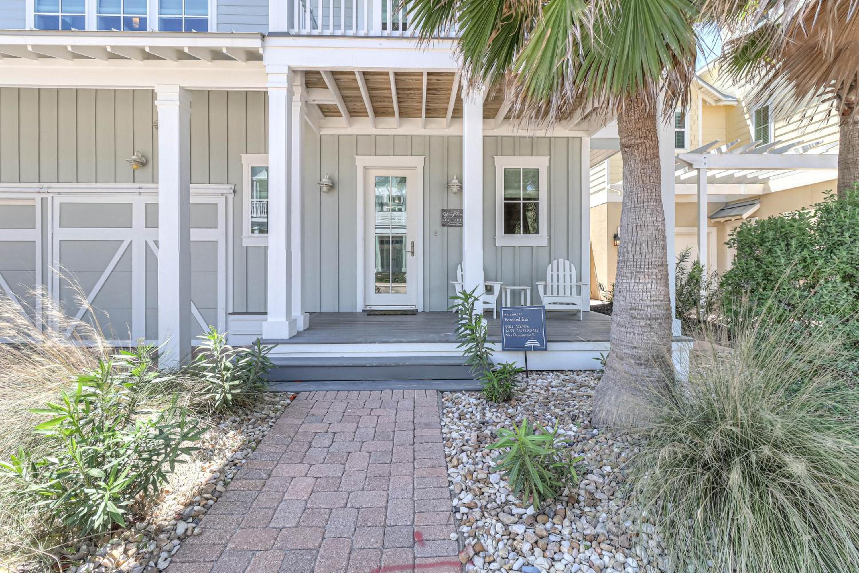 Beached Inn 236 BE