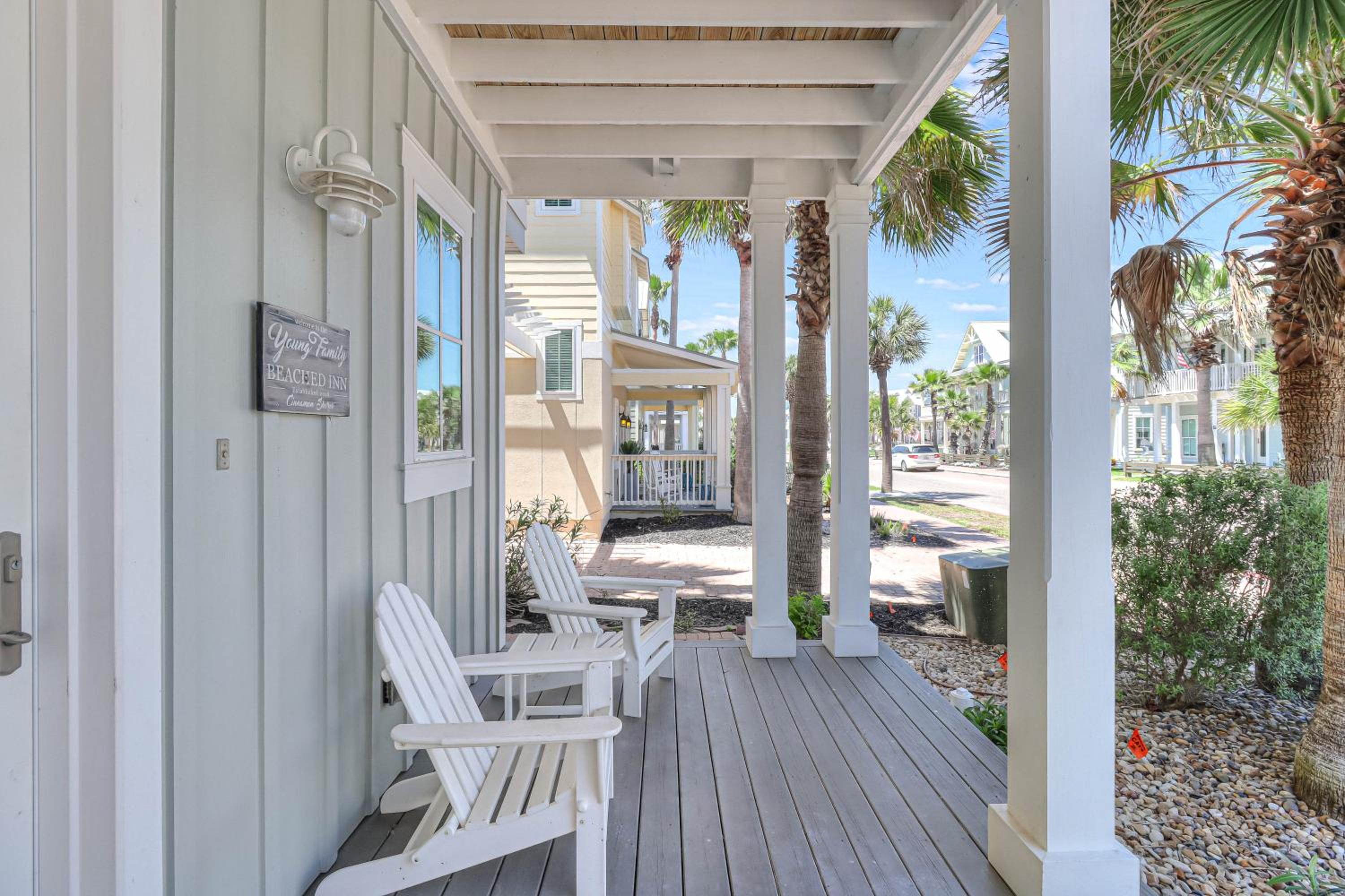 Beached Inn 236 BE