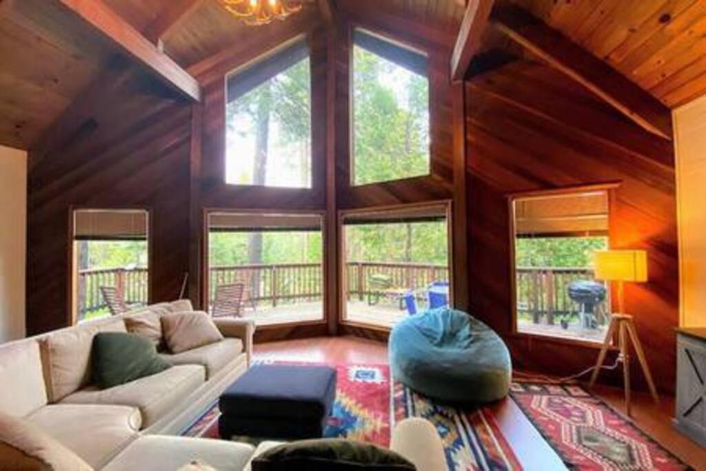 Pinecrest A-Frame Family fun near Dodge Ridge