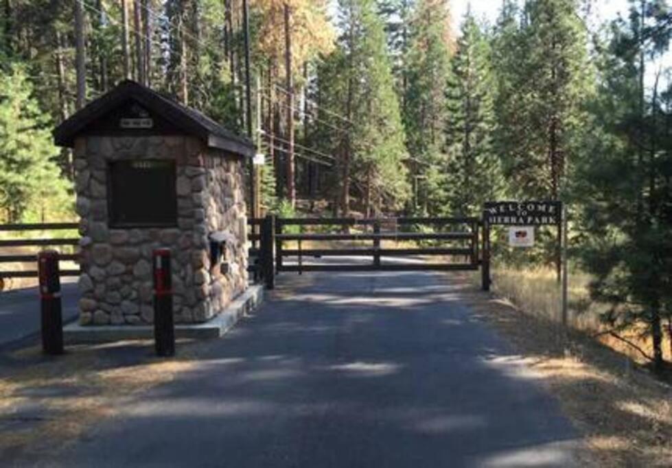 Pinecrest A-Frame Family fun near Dodge Ridge