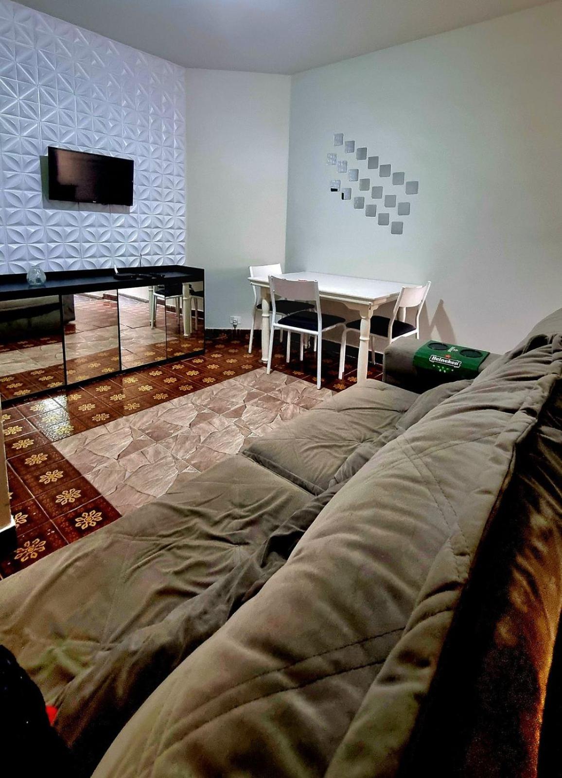 Apart Hotel 2 quadras da praia
