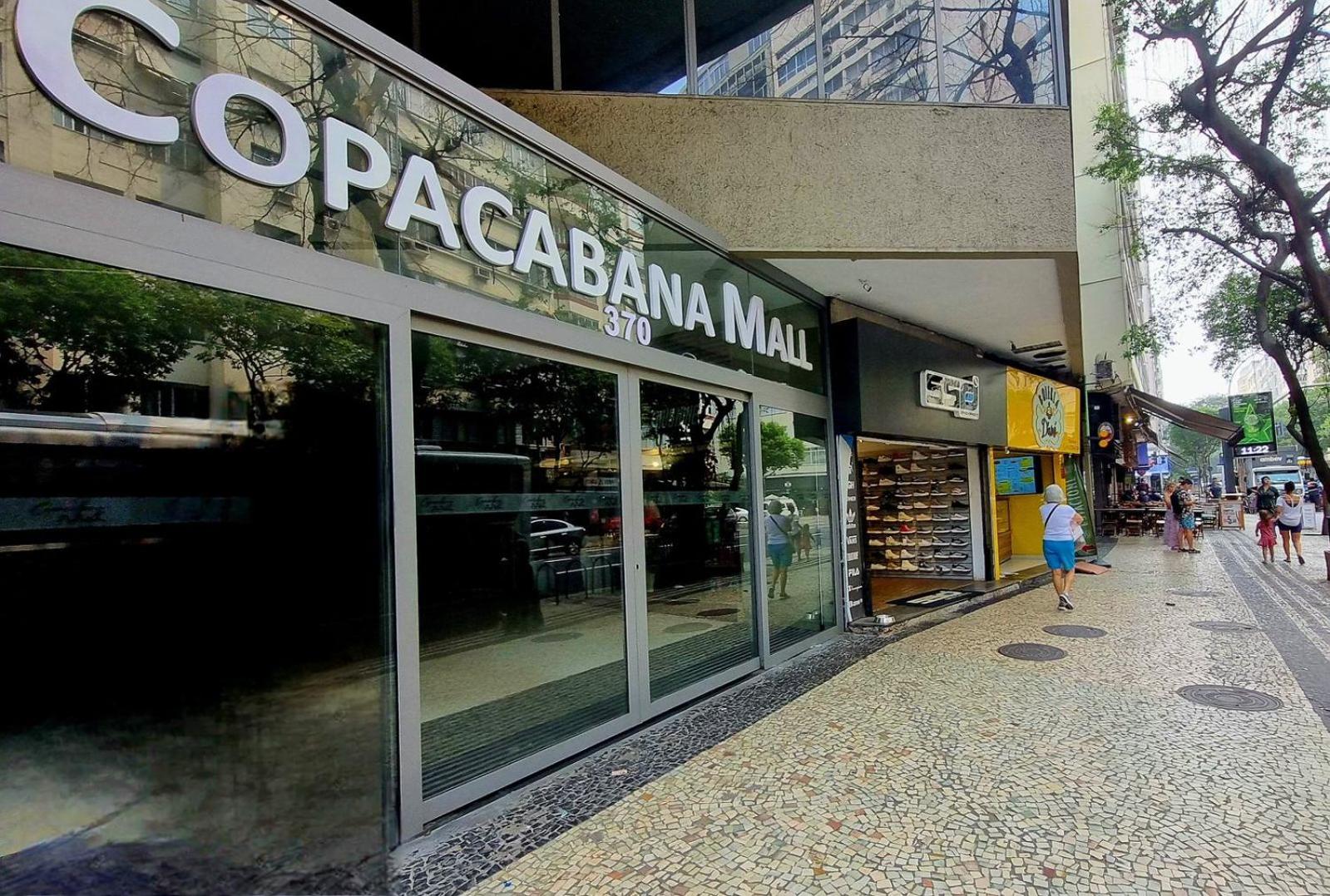 Apart Hotel 2 quadras da praia